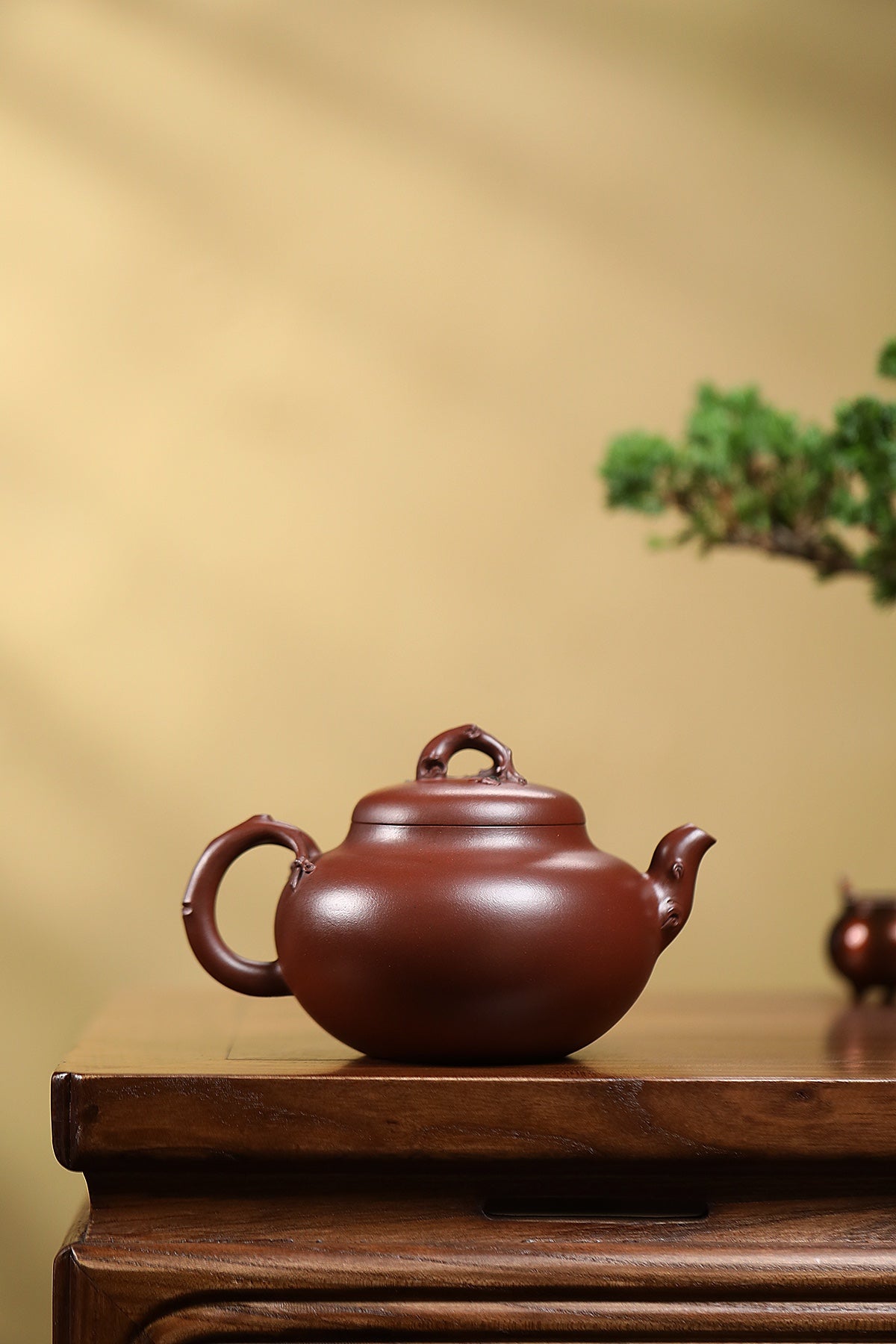 蒋艺华大师·重器传承·紫砂七老花器泰斗蒋蓉·唯一传人佳作【花语壶】原矿极品底槽清·450cc