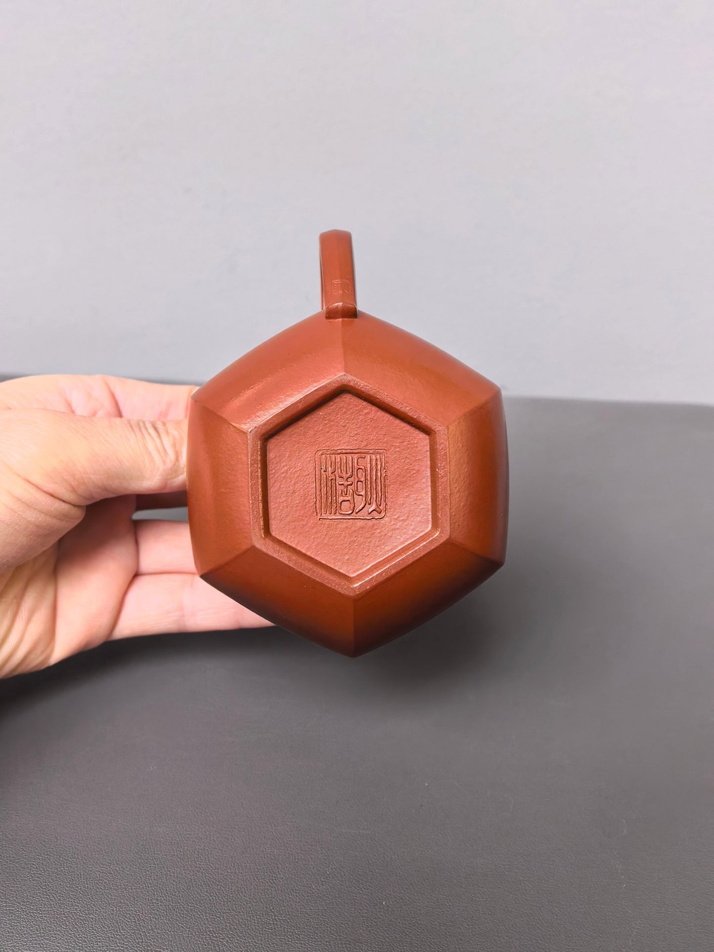 耿浩·方器臻藏 紫砂界80后扛鼎之作·著名方器巨匠臻品《六方灵珠壶》原矿极品大红袍 170cc