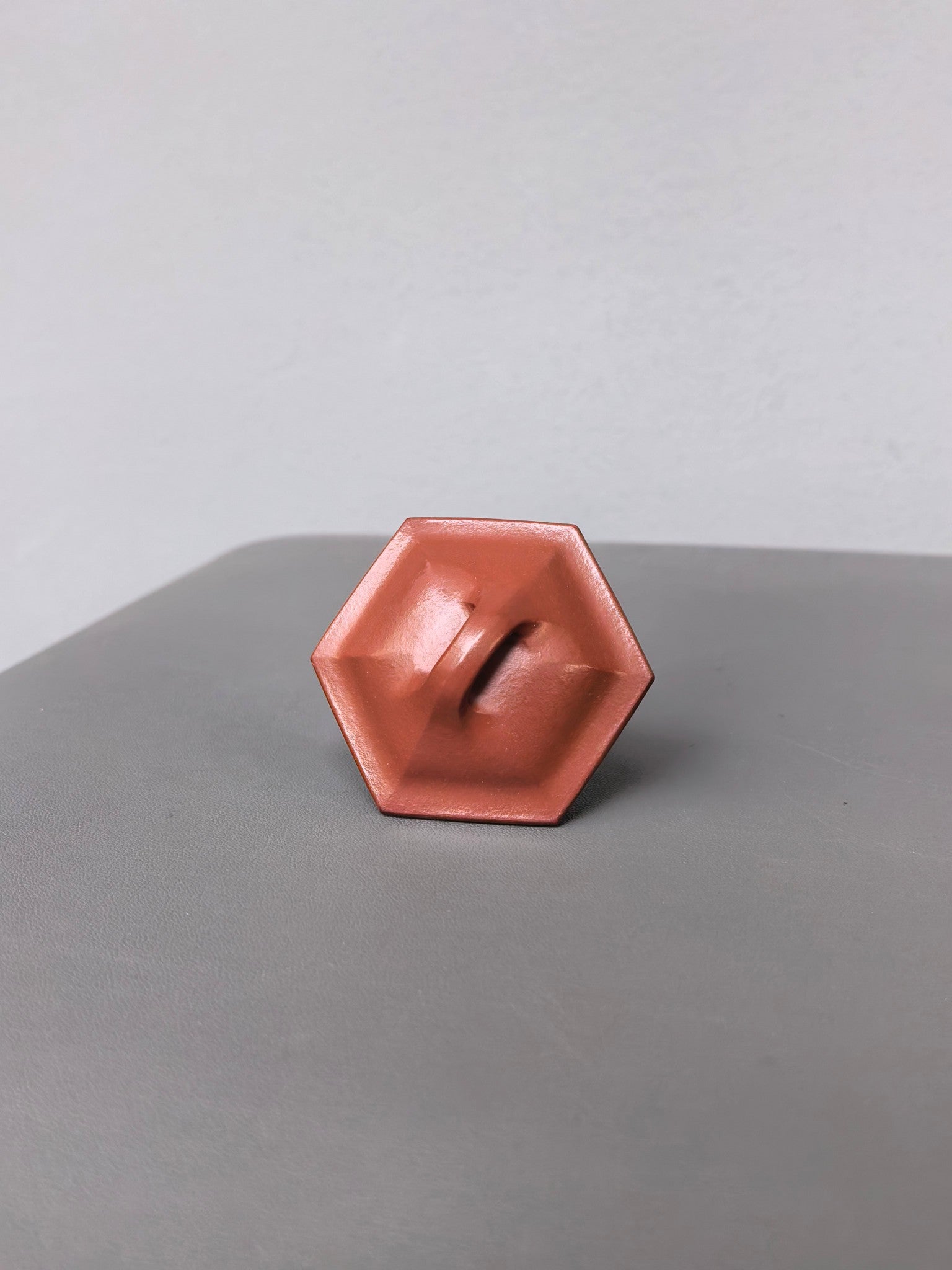 耿浩·方器臻藏 紫砂界80后扛鼎之作·著名方器巨匠臻品《六方灵珠壶》原矿极品大红袍 170cc