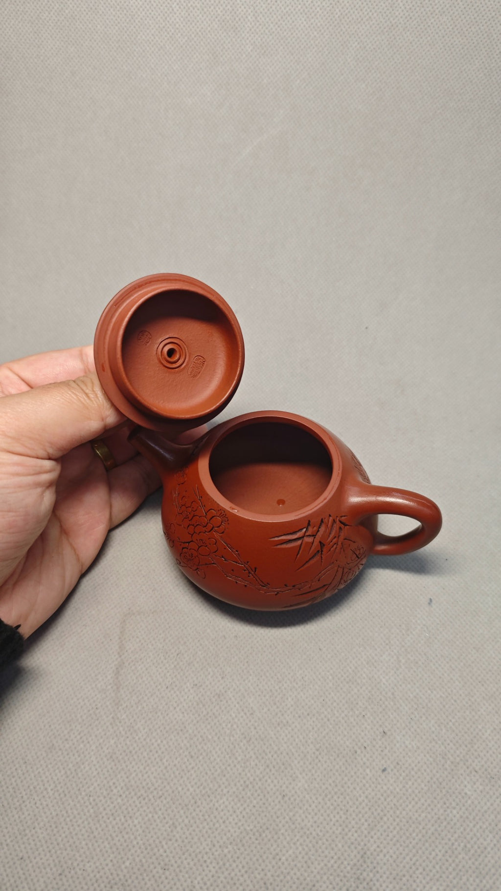 【景舟石瓢】 制壶：陈老师（国家级工艺美术师） 泥料：原矿大红袍 容量：150cc