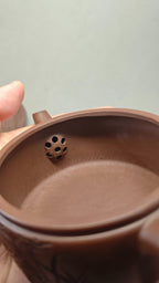 【汉瓦】 制壶：陈老师（国家级工艺美术师） 泥料：原矿紫泥 容量：210cc