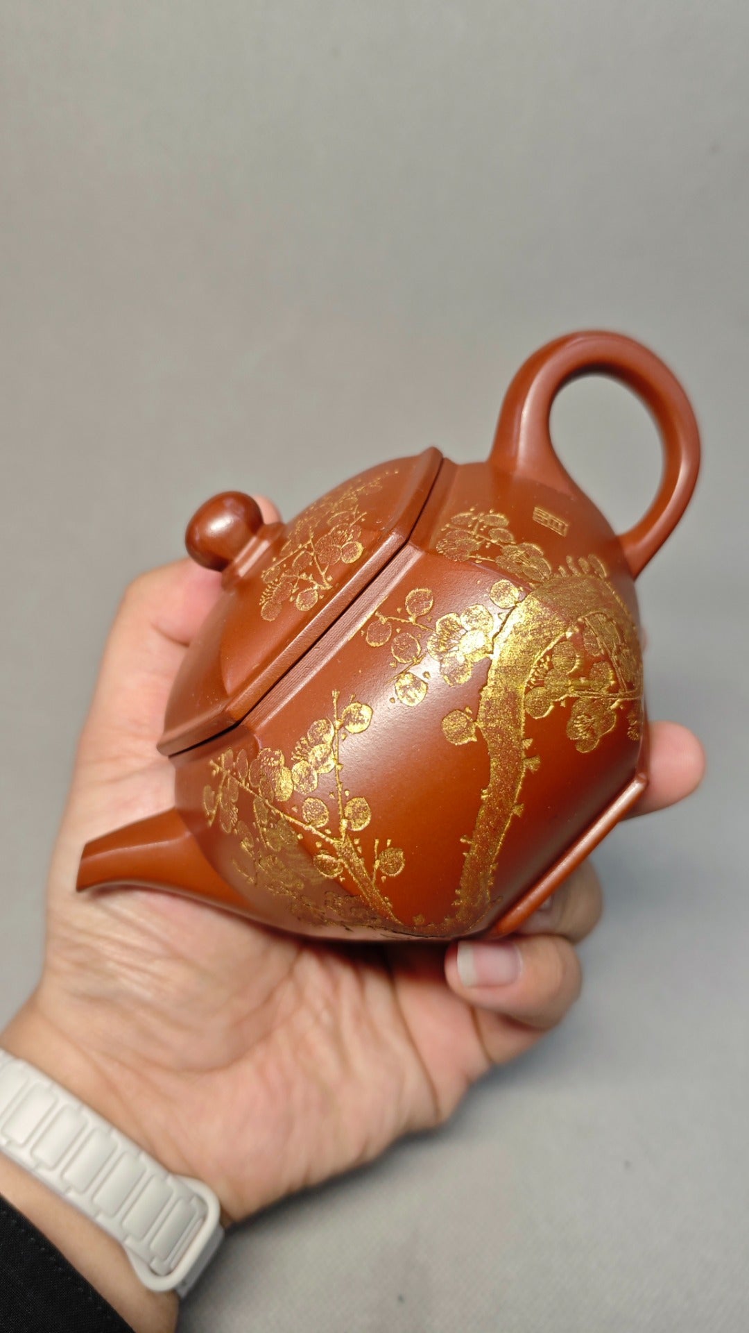 【六方潘壶】证书持壶照配套齐全 制壶：吴菊凤（国家级高级工艺美术师） 泥料：原矿大红袍 容量：240cc