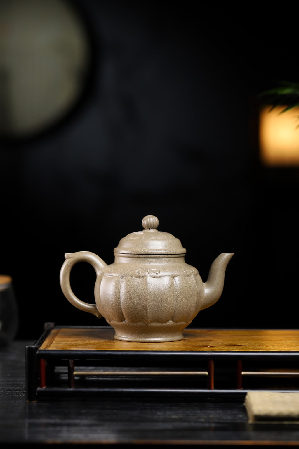 珍藏送礼级紫砂重器｜高级工艺美术师·许时娟 亲制【如意宫灯壶】原矿优质青段 380cc