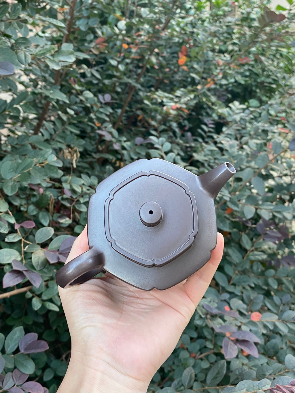 耿浩·方器臻藏 紫砂界80后方器巨匠扛鼎之作《明清家具窗壶》原矿极品老紫泥·330cc