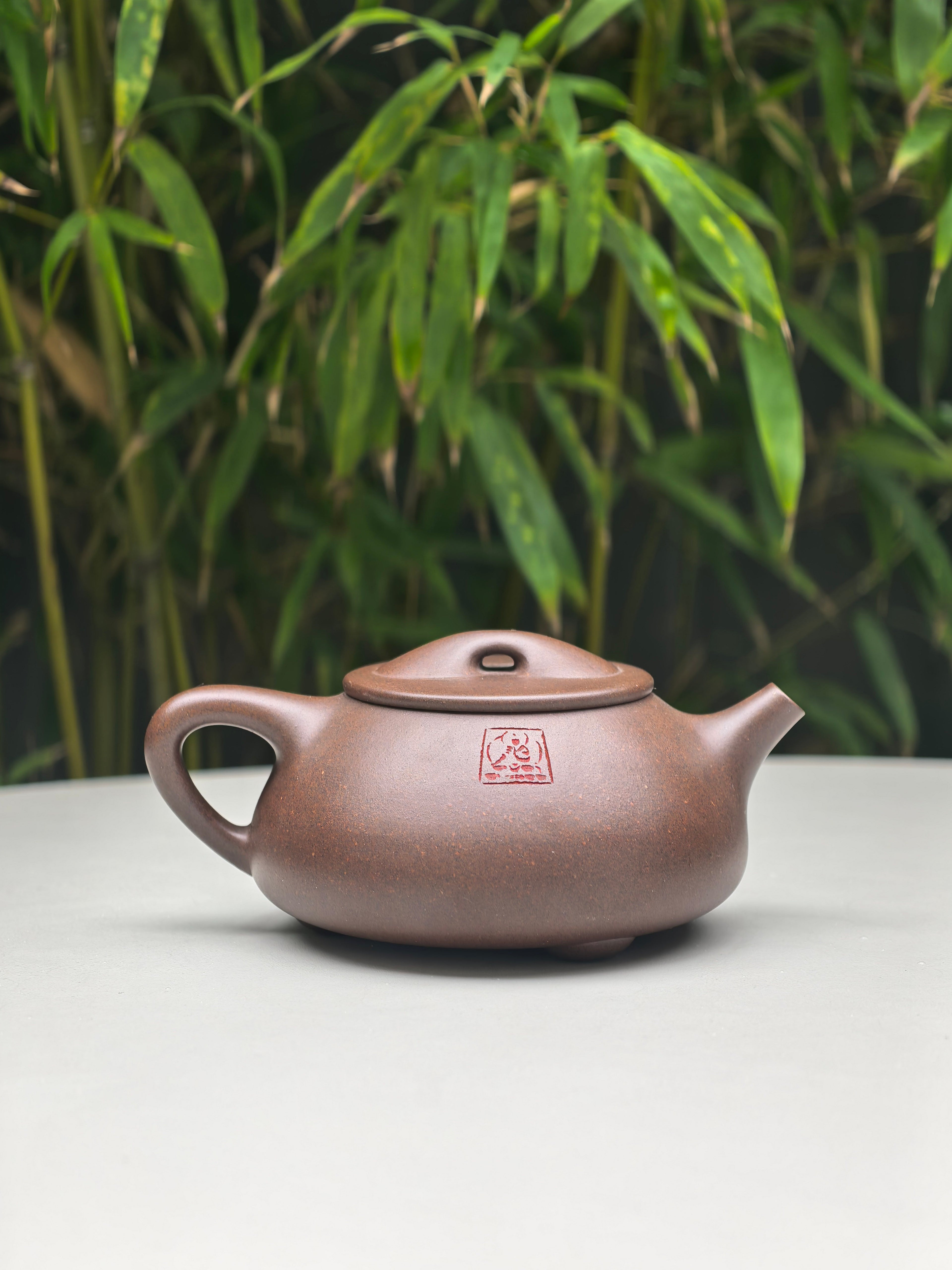 吴培林高徒王雅丽【 景舟石瓢 】珍藏级精品 原矿优质老紫泥 容量:300CC