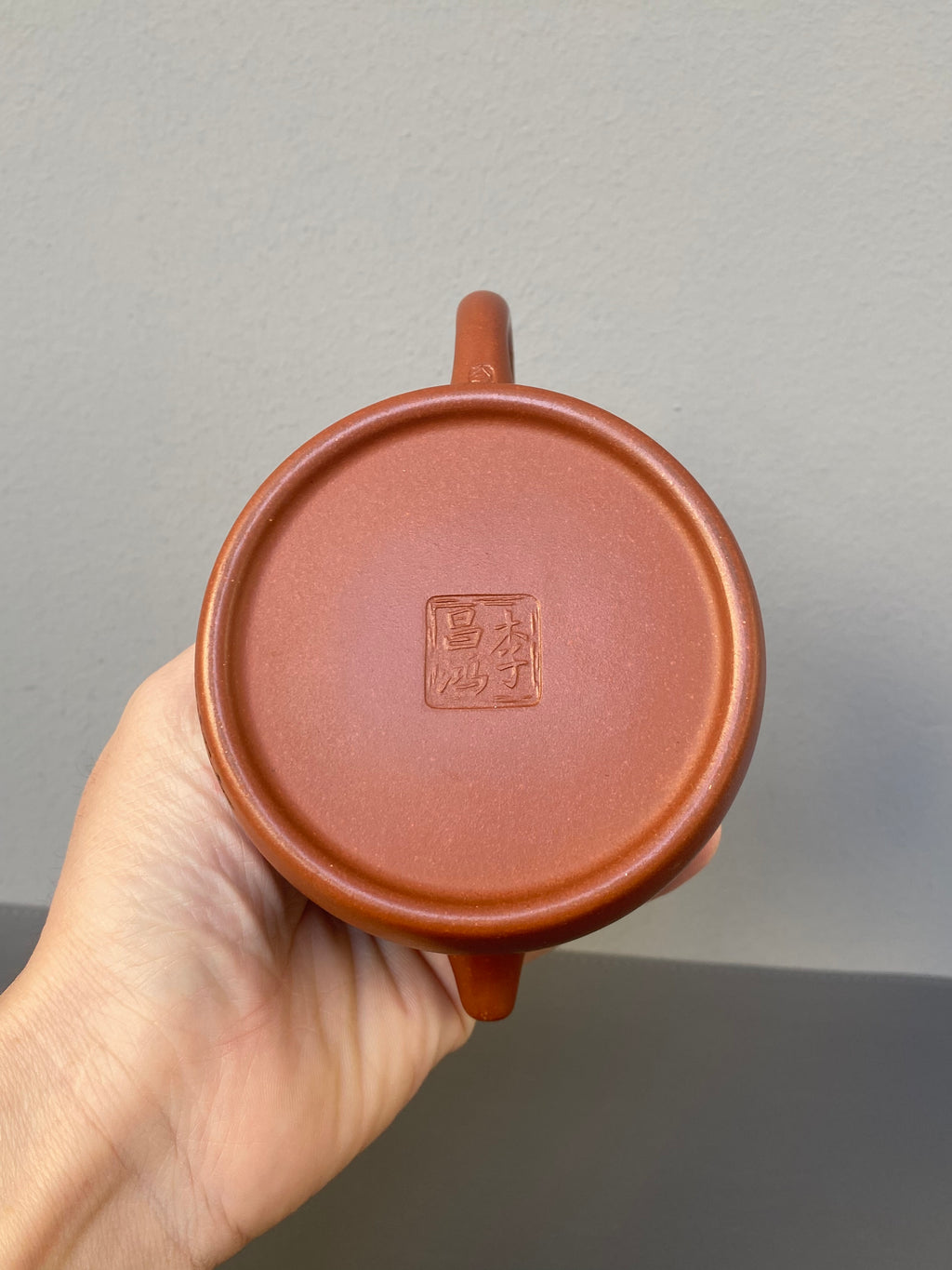 国大师李昌鸿·臻品福利🧧紫砂泰斗顾景舟传承·双国大师匠心之作【秦权壶】家藏原矿优质龙血砂·清水泥 295cc
