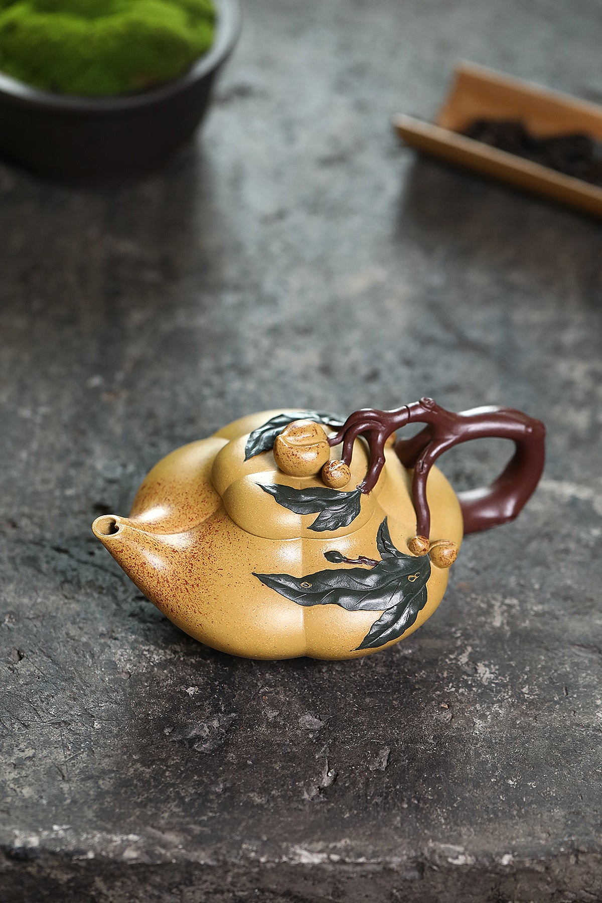 紫砂非遗花器泰斗·蒋蓉唯一嫡传｜蒋艺华亲制臻品【上合桃壶】原矿极品黄金段泥·260cc