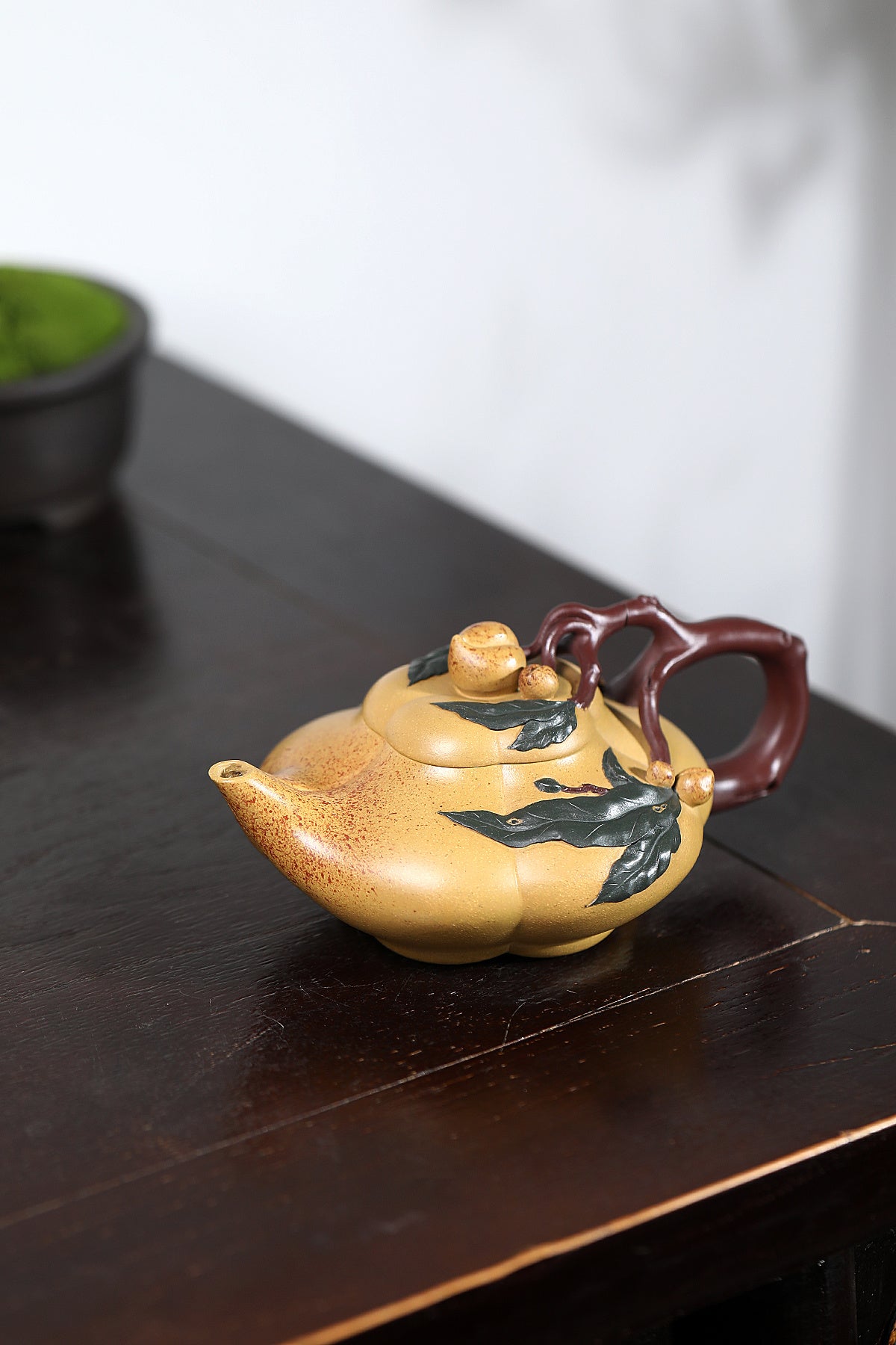 紫砂非遗花器泰斗·蒋蓉唯一嫡传｜蒋艺华亲制臻品【上合桃壶】原矿极品黄金段泥·260cc