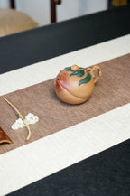 紫砂非遗花器泰斗·蒋蓉唯一嫡传｜蒋艺华亲制臻品【寿桃壶】原矿极品黄金段泥·350cc