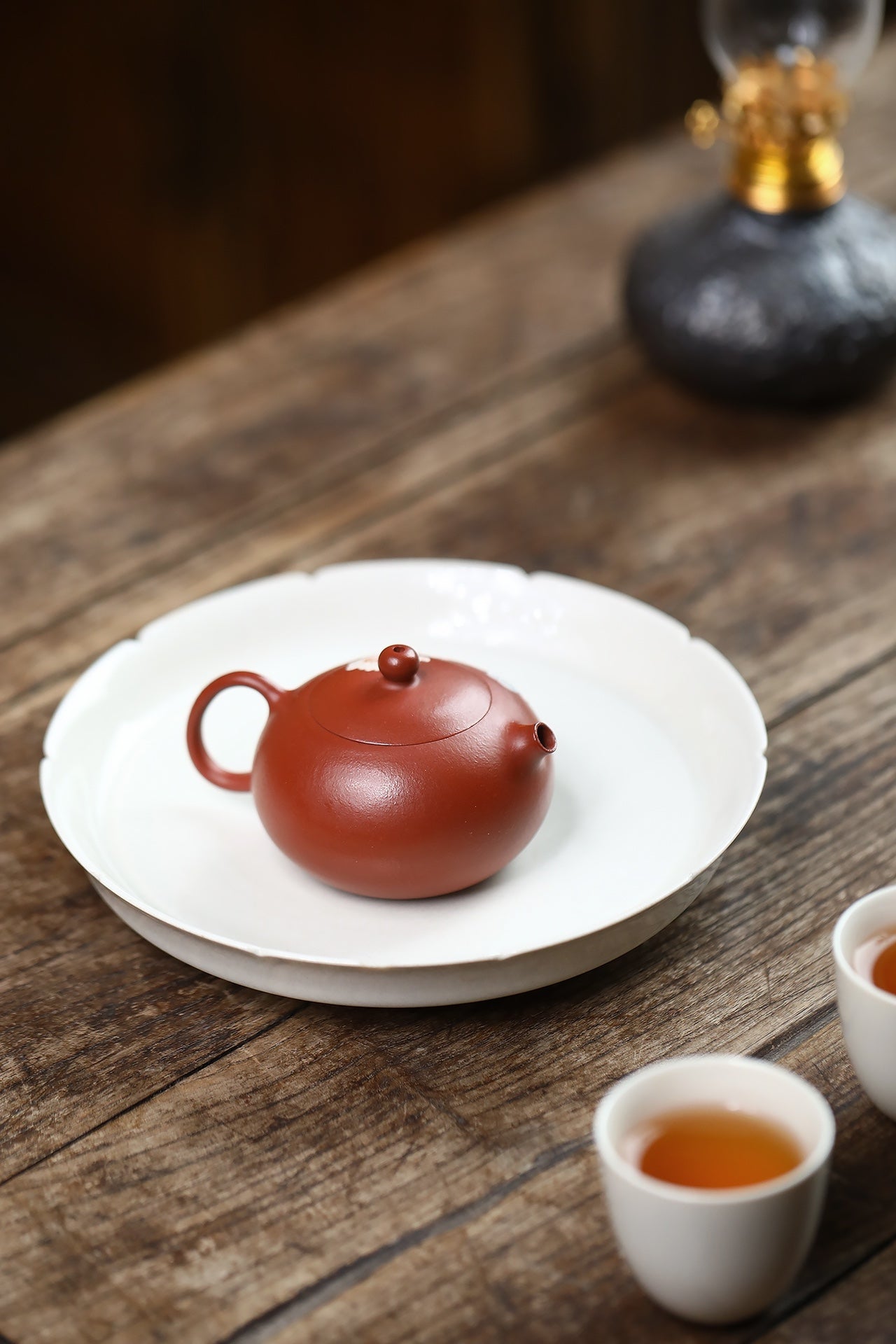 豆蔻西施·朱泥 精工•泥绘 容量：90cc内推球孔