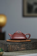 小品【四方石瓢】 制壶：范林强（国家级助理工艺美术师） 泥料：原矿紫茄泥 容量：125cc