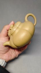 【上合桃】 泥料：原矿本山绿 容量：250cc 孔数：7孔