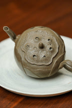紫砂非遗花器泰斗·蒋蓉唯一嫡传｜蒋艺华亲制臻品【连连高升壶】原矿极品蟹壳青段·200cc