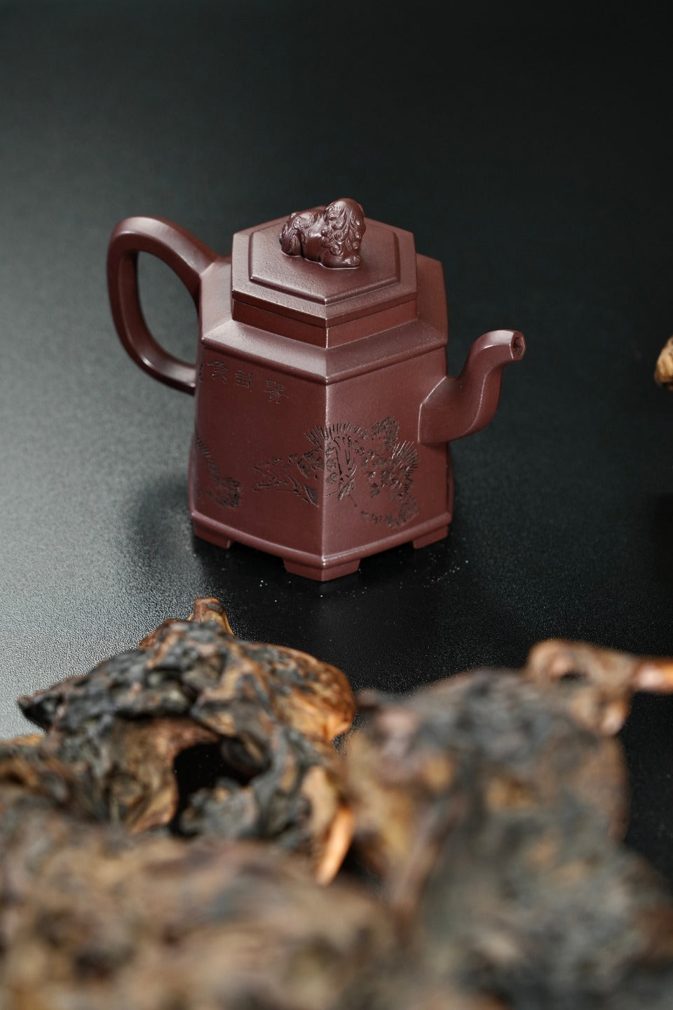耿浩·方器臻藏 紫砂界80后方器巨匠扛鼎之作《六方醒狮壶》原矿极品南红玉砂·230cc
