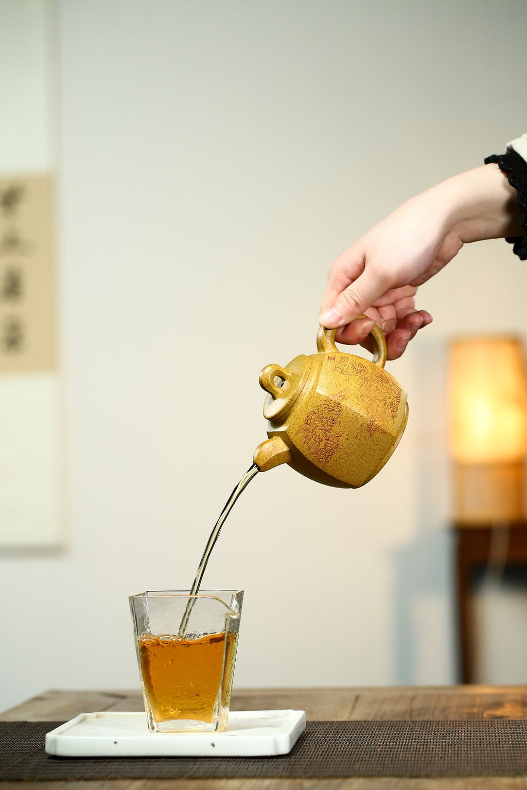珍藏送礼级紫砂重器｜高级工艺美术师·许时娟 亲制【六方青玉壶】原矿黄金段-龙窑柴烧 300cc