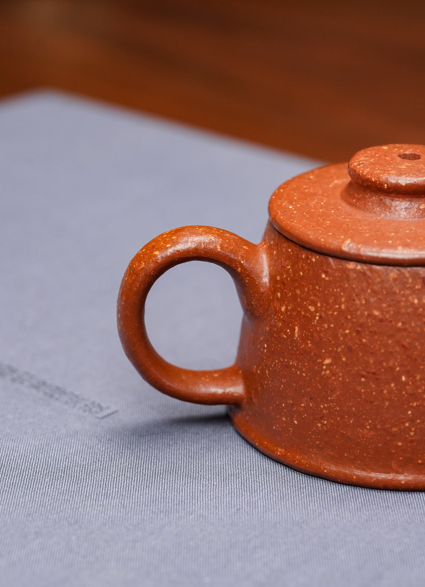 范泽锋嫡传·省大师邱爽紫砂潜力重器【汉瓦壶】原矿极品降坡泥·100cc（小品）