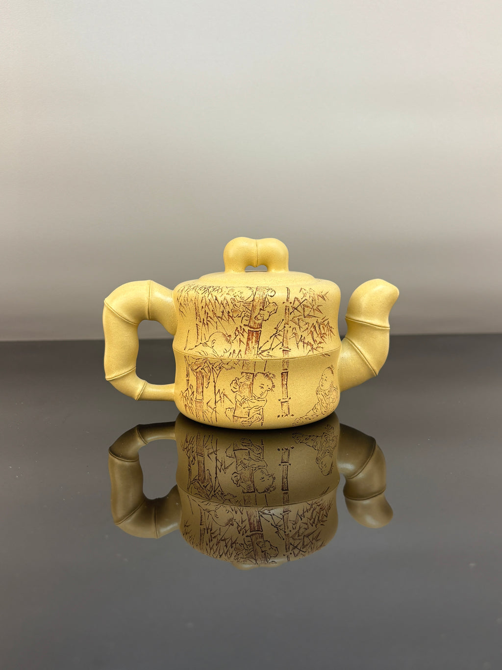 范泽锋嫡传·省大师邱爽➕国大师 邱玉林紫砂潜力重器【知足常乐壶】原矿极品本山绿泥·330cc