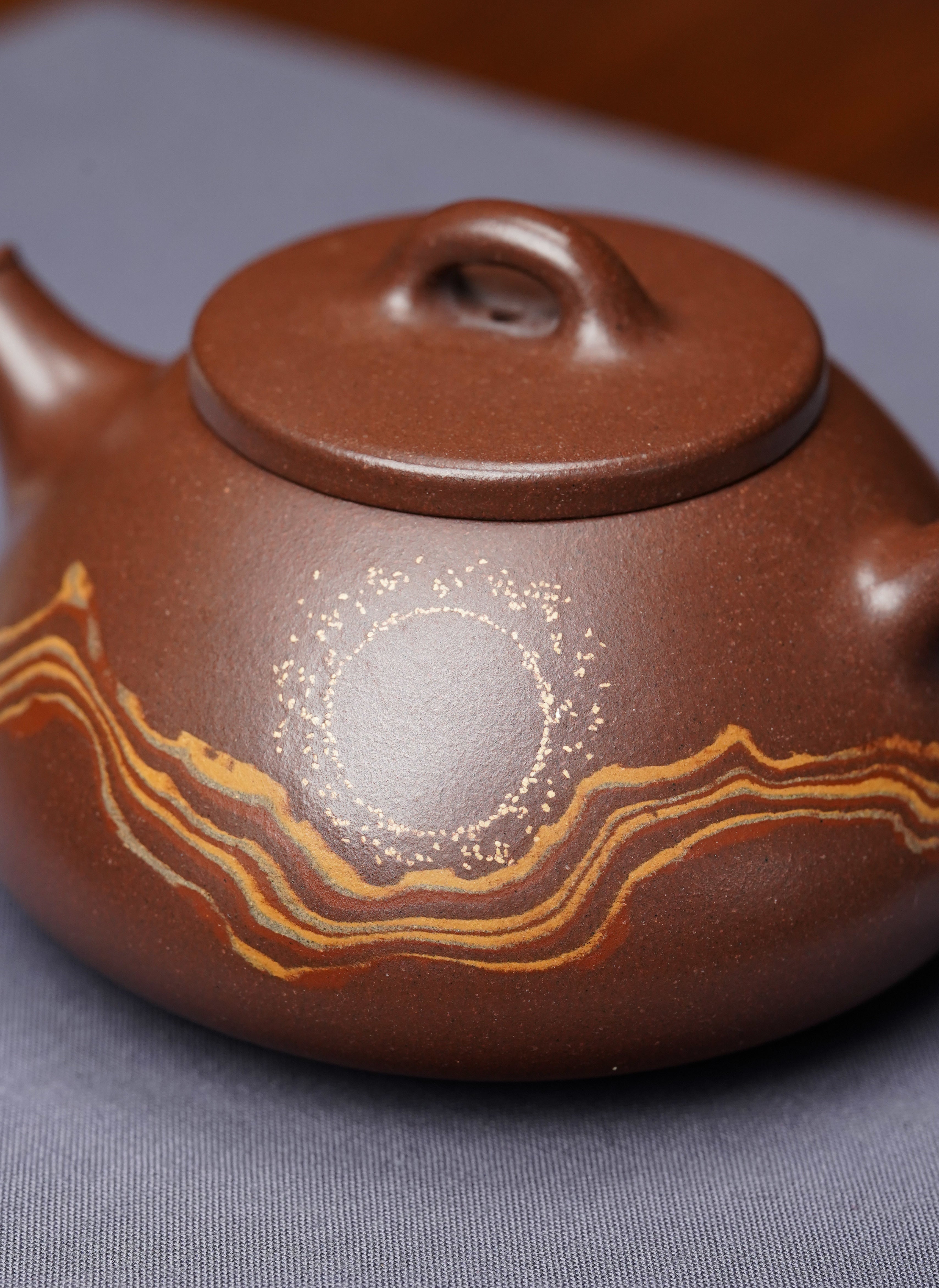 范泽锋嫡传·省大师邱爽紫砂潜力重器【流云石瓢壶】原矿极品老紫泥·180cc