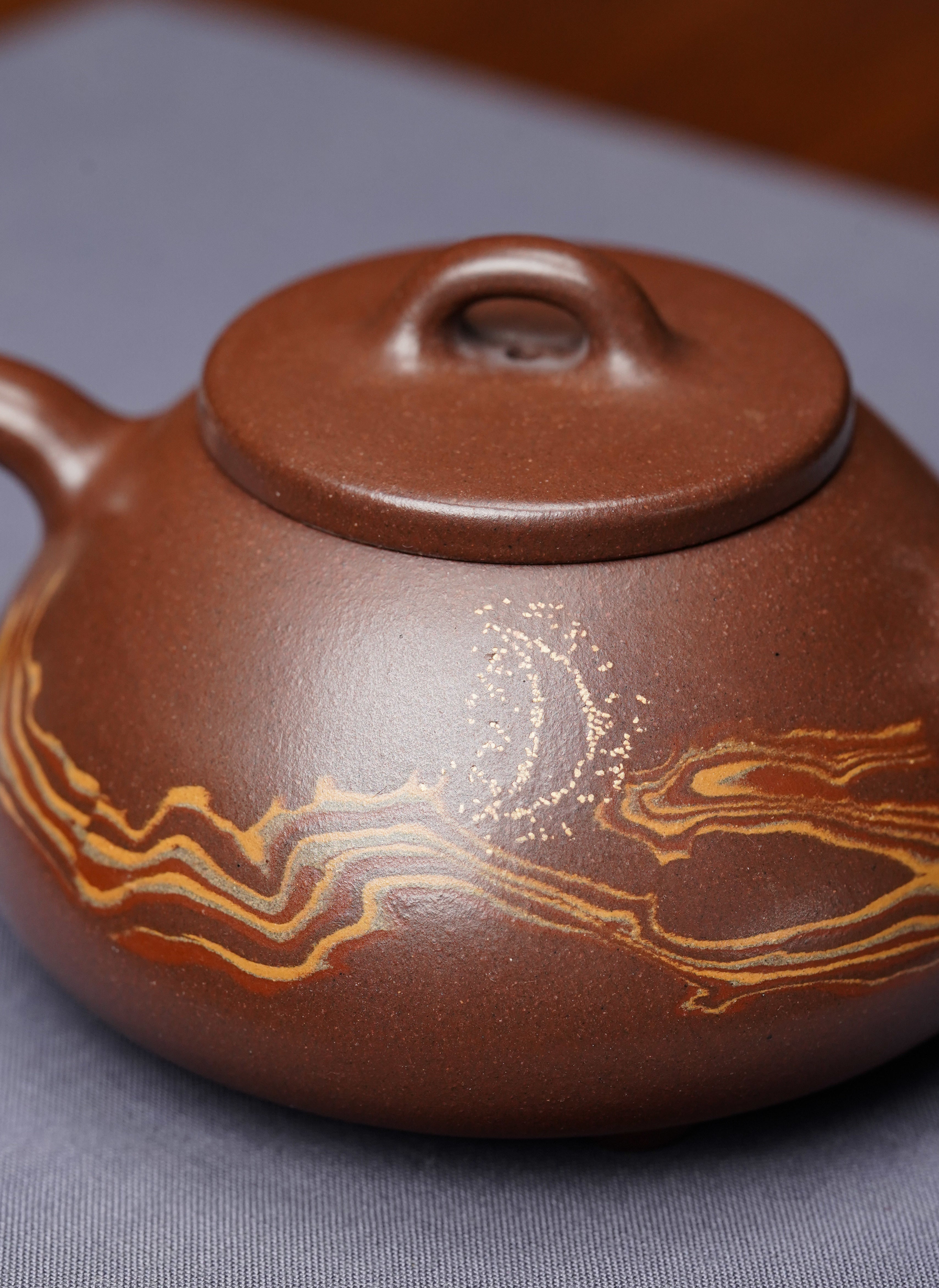 范泽锋嫡传·省大师邱爽紫砂潜力重器【流云石瓢壶】原矿极品老紫泥·180cc