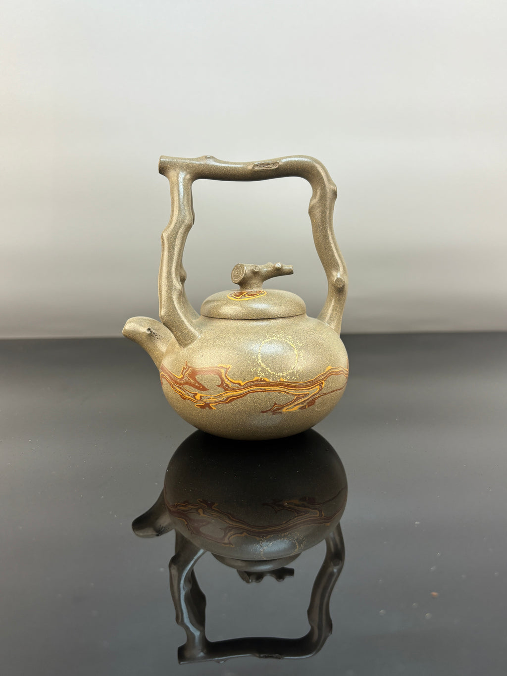 范泽锋嫡传·省大师邱爽紫砂潜力重器【东坡提梁壶】原矿极品蟹壳青段泥·250cc - ZishaTeapotChina