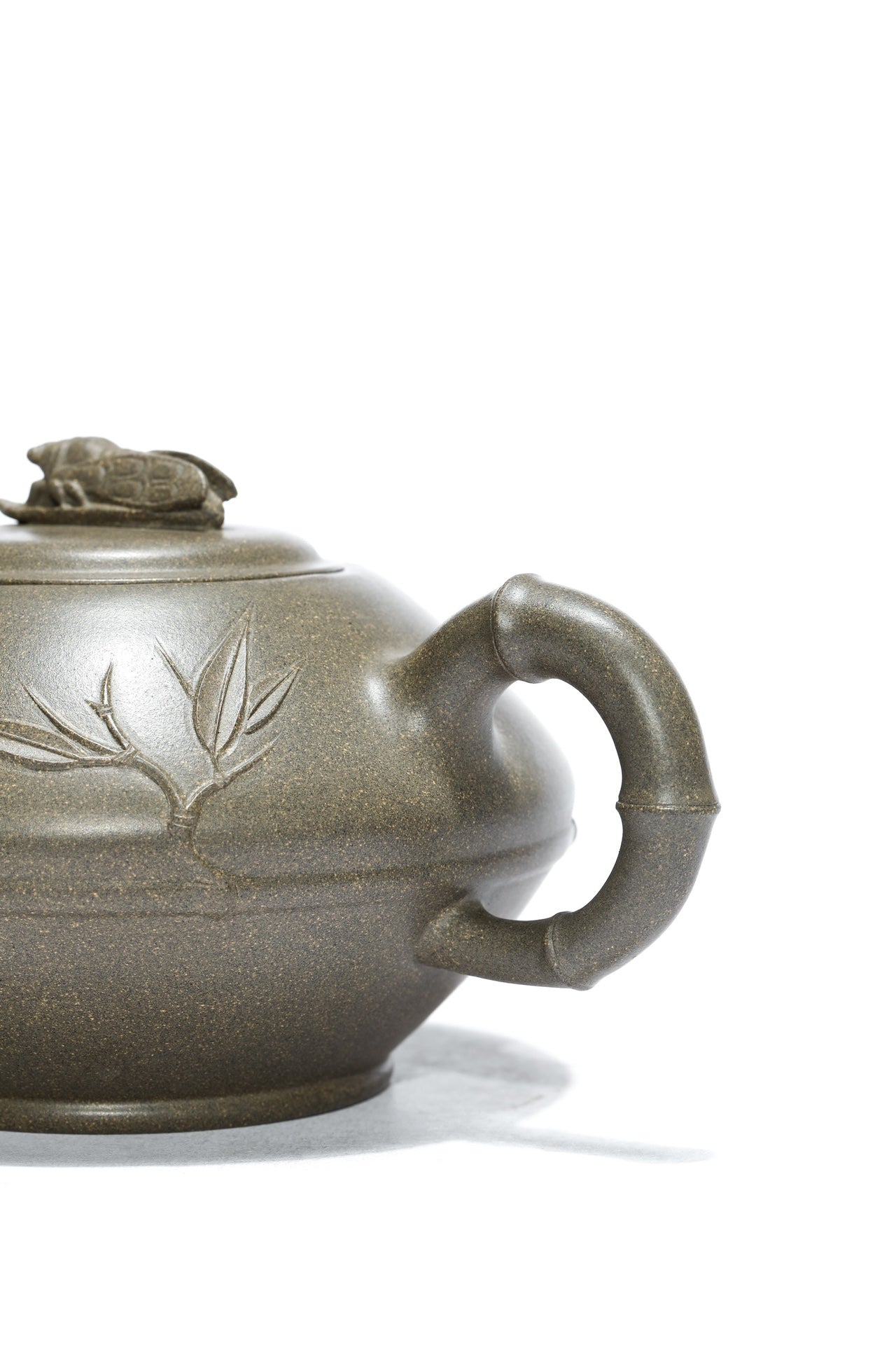紫砂非遗花器泰斗·蒋蓉唯一嫡传｜蒋艺华亲制臻品【知足常乐壶】原矿极品蟹壳青段·320cc