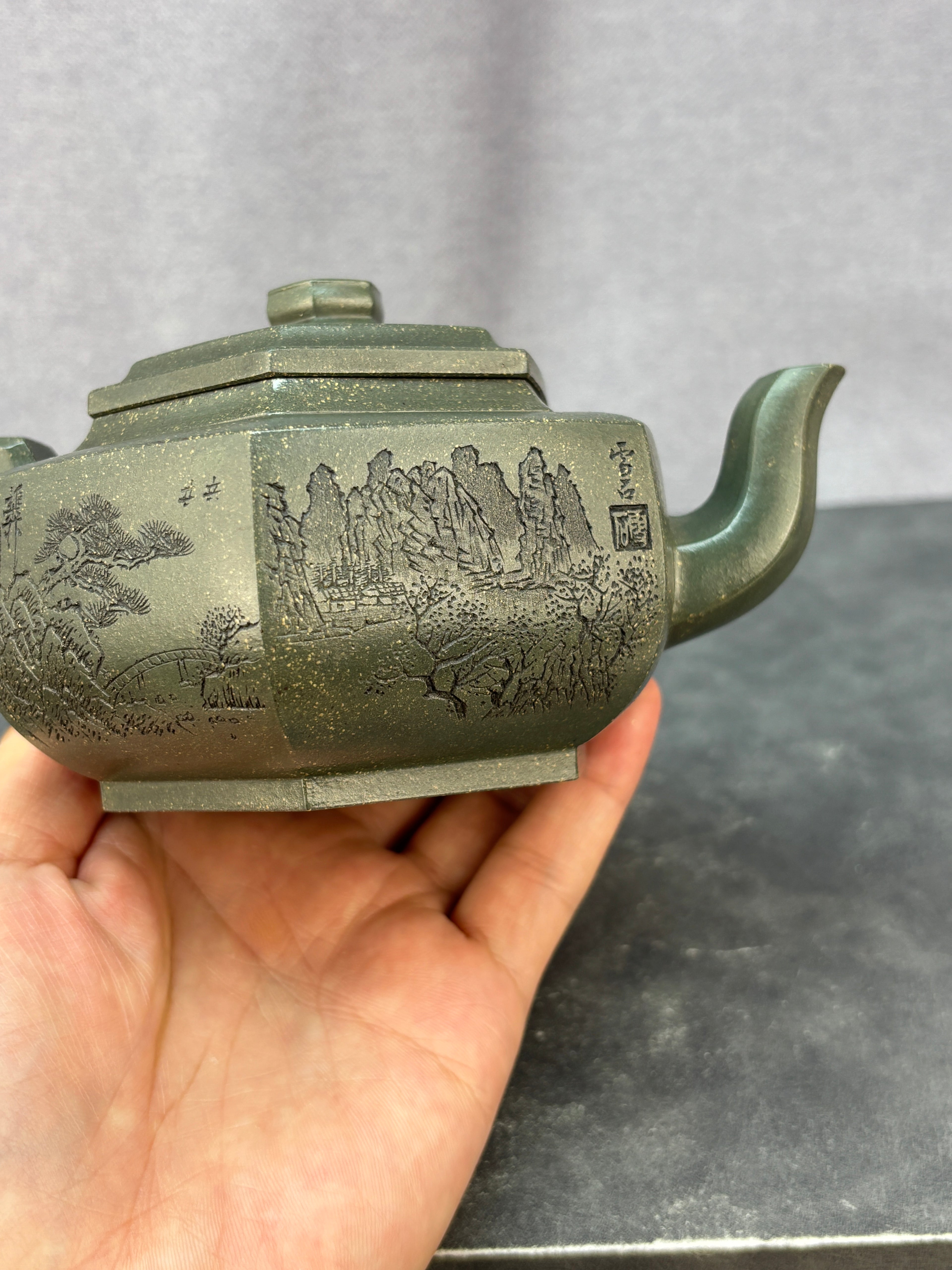 程辉大师 紫砂界功勋级领军人物·典藏臻品《六方雪华壶》原矿极品景舟绿泥·350cc