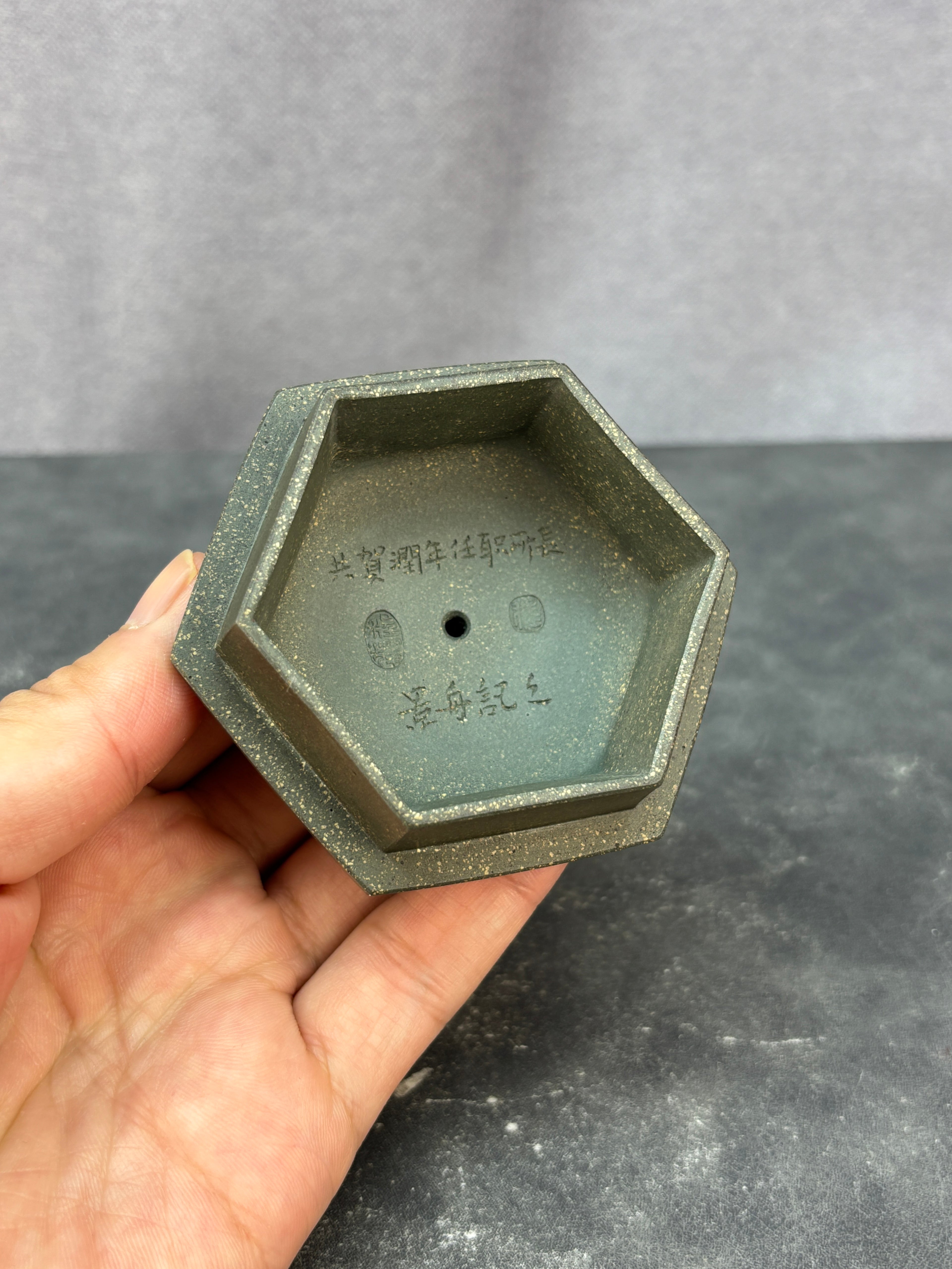 程辉大师 紫砂界功勋级领军人物·典藏臻品《六方雪华壶》原矿极品景舟绿泥·350cc