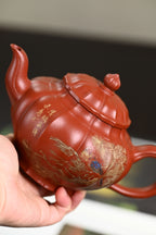 『筋纹笑樱』 极品皱皮朱泥·容量500cc·9孔出水·王岳龄·国家级正高级工艺美术师（双研高）