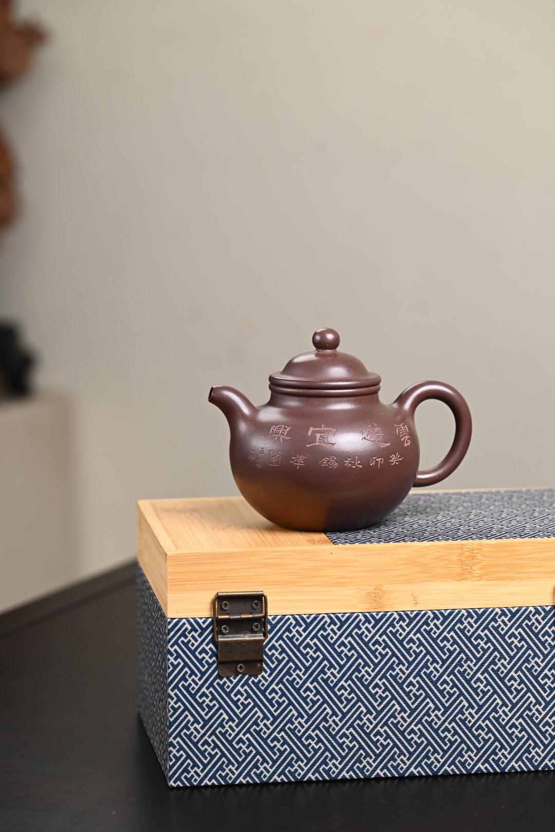 『掇球』 老青灰·容量350cc·14孔出水·内推·王岳龄·国家级正高级工艺美术师（双研高）