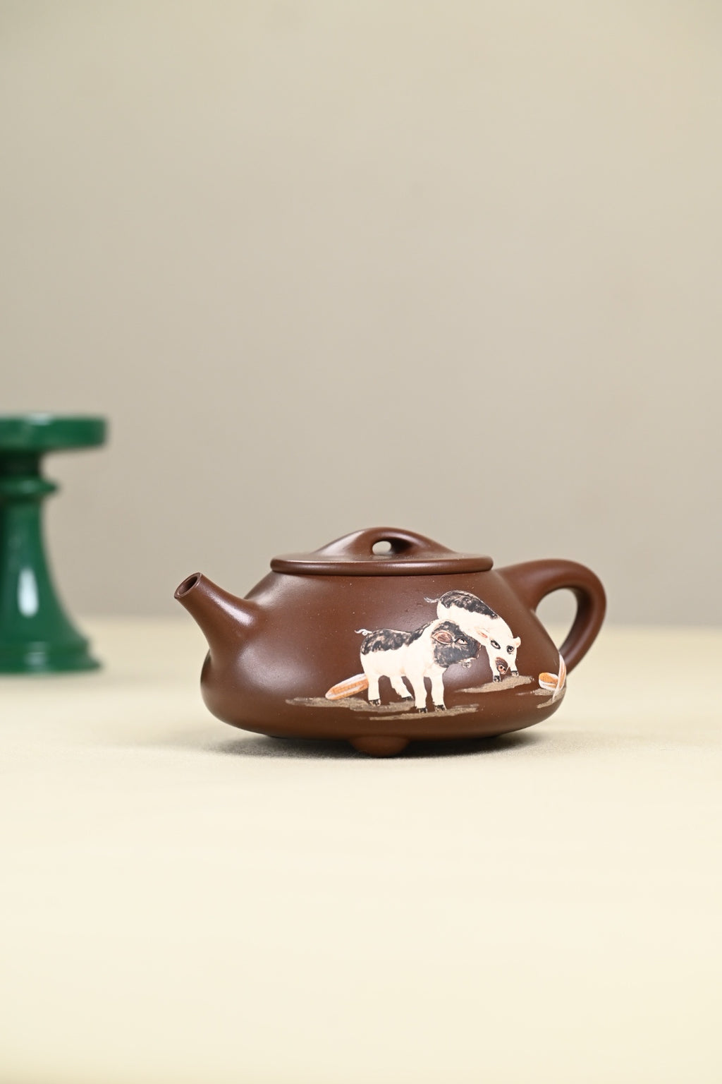 『景舟石瓢』 文革老紫泥·容量400cc·14孔出水·王岳龄·国家级正高级工艺美术师（双研高） - ZishaTeapotChina