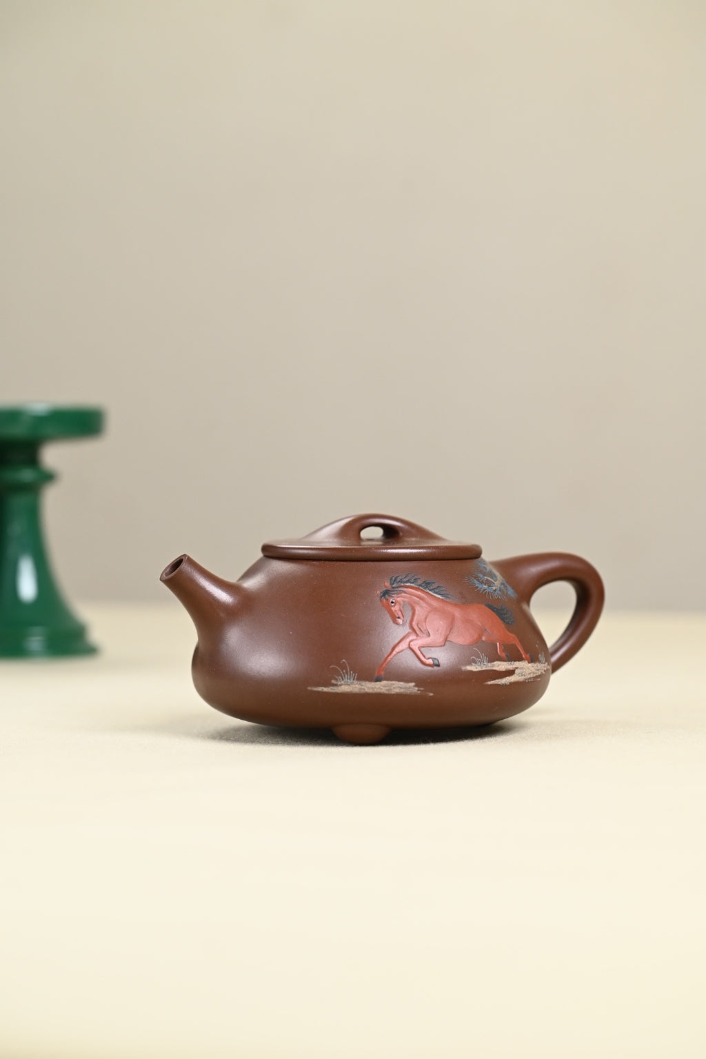 『景舟石瓢』 文革老紫泥·容量400cc·14孔出水·王岳龄·国家级正高级工艺美术师（双研高）