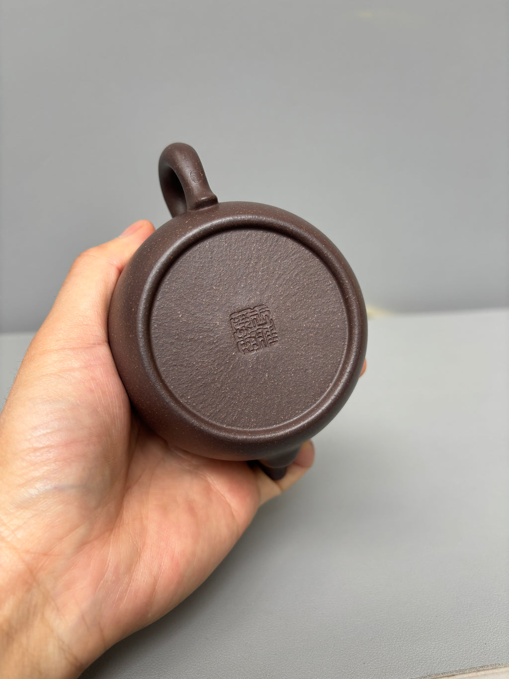 紫砂珍藏级精品｜省大师吴培林高徒·王雅丽 制【大蕴德钟壶】原矿优质天青泥·230cc