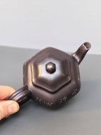 【耿浩方器 礼藏当代】 紫砂界80后方器巨匠扛鼎之作《六方秋水壶》原矿极品纯紫老泥·250cc