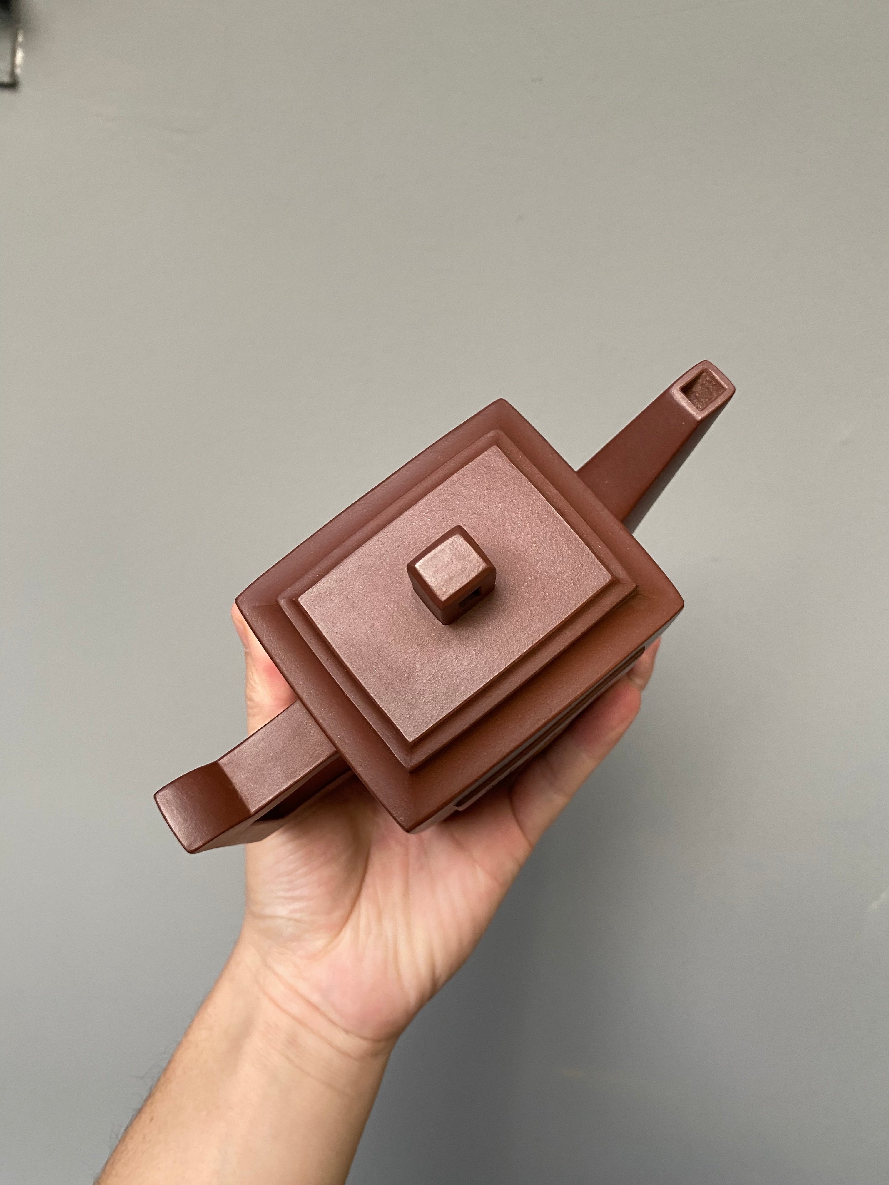 范泽锋嫡传·省大师邱爽紫砂潜力重器【高山流水壶】原矿极品紫泥·500cc