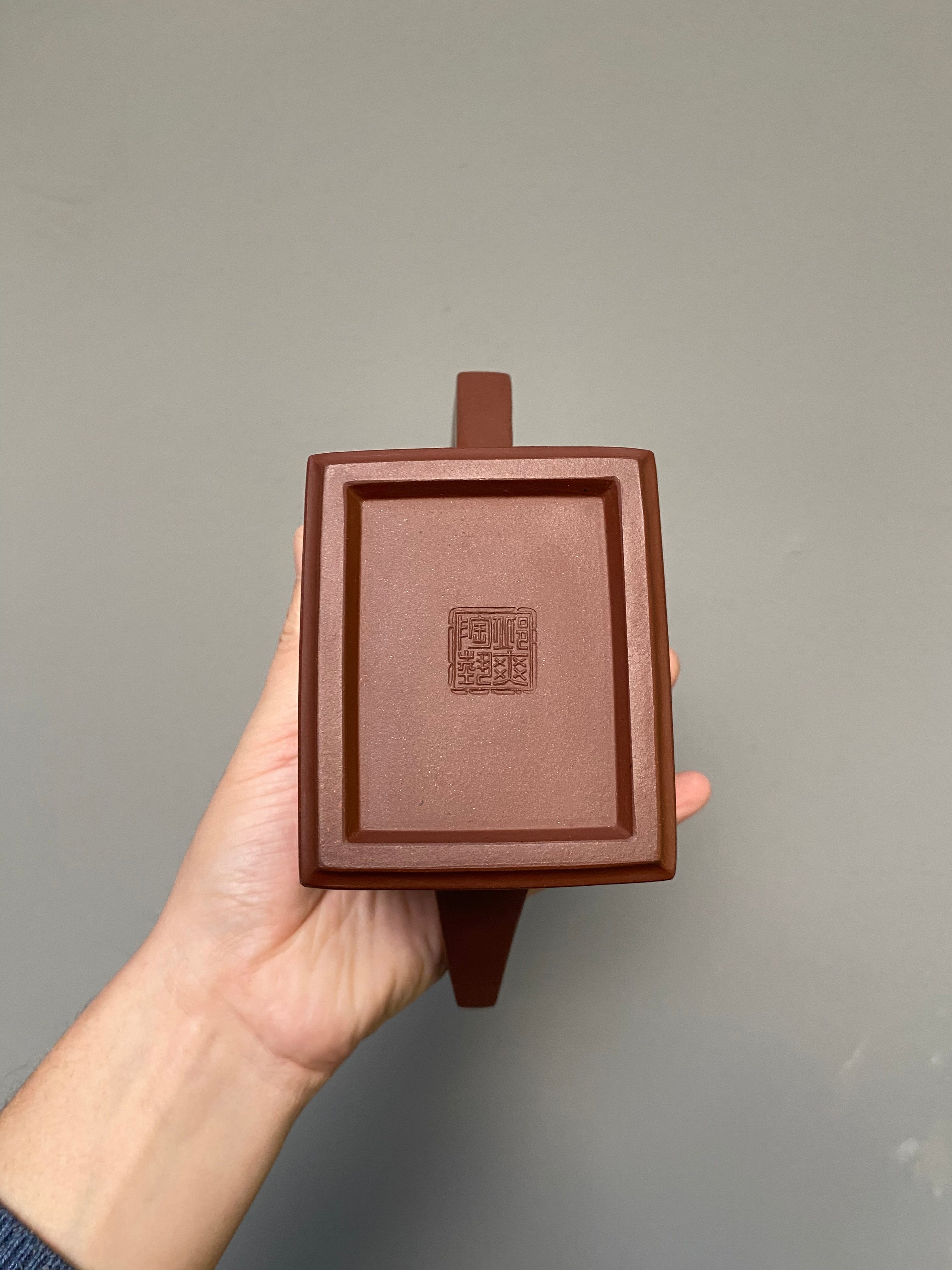 范泽锋嫡传·省大师邱爽紫砂潜力重器【高山流水壶】原矿极品紫泥·500cc