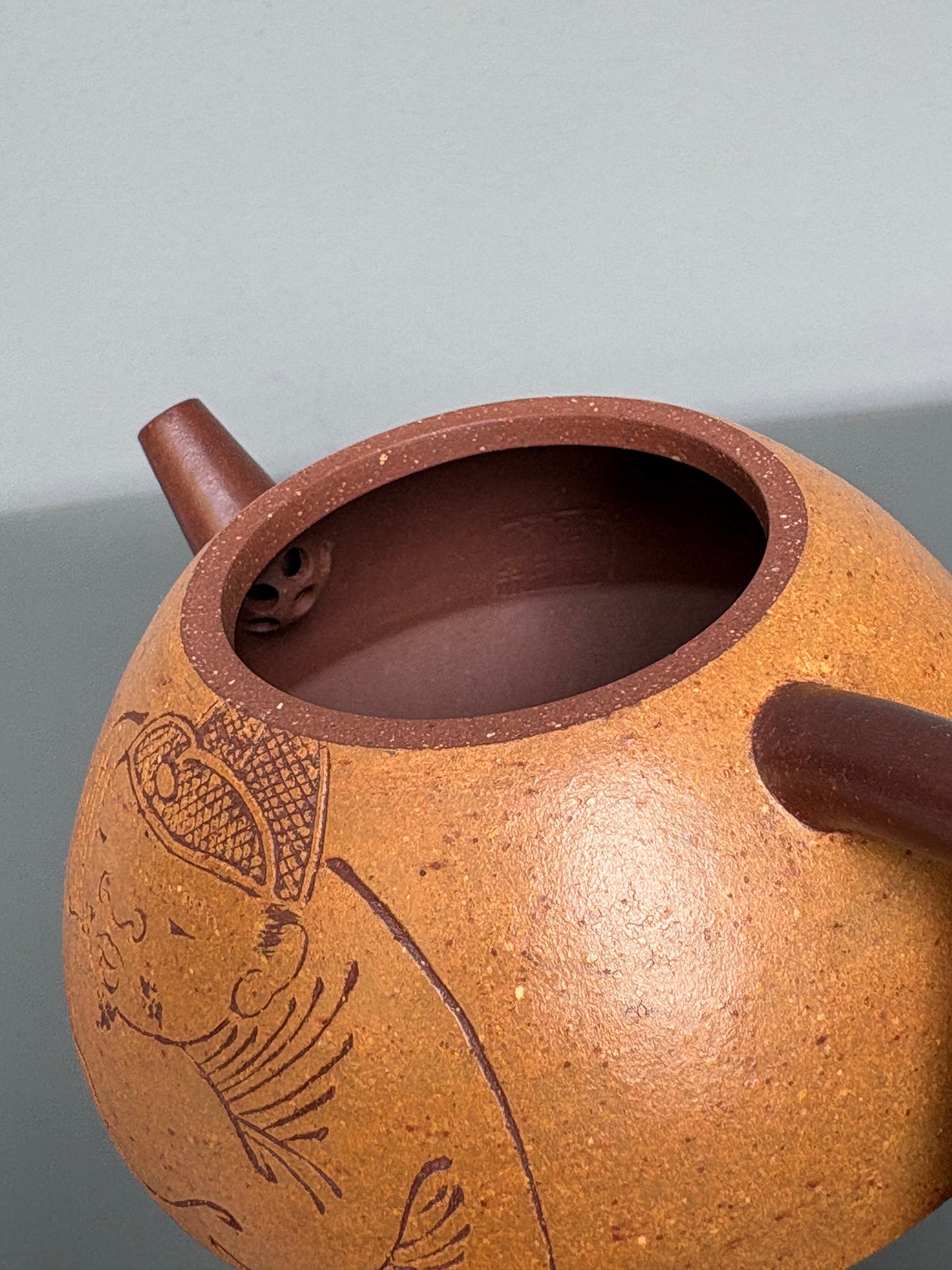 新品藏界臻选·石韵天成紫砂太湖石巨匠·刘文科（云植）新品《顽石壶》原矿底槽清粉浆·200cc