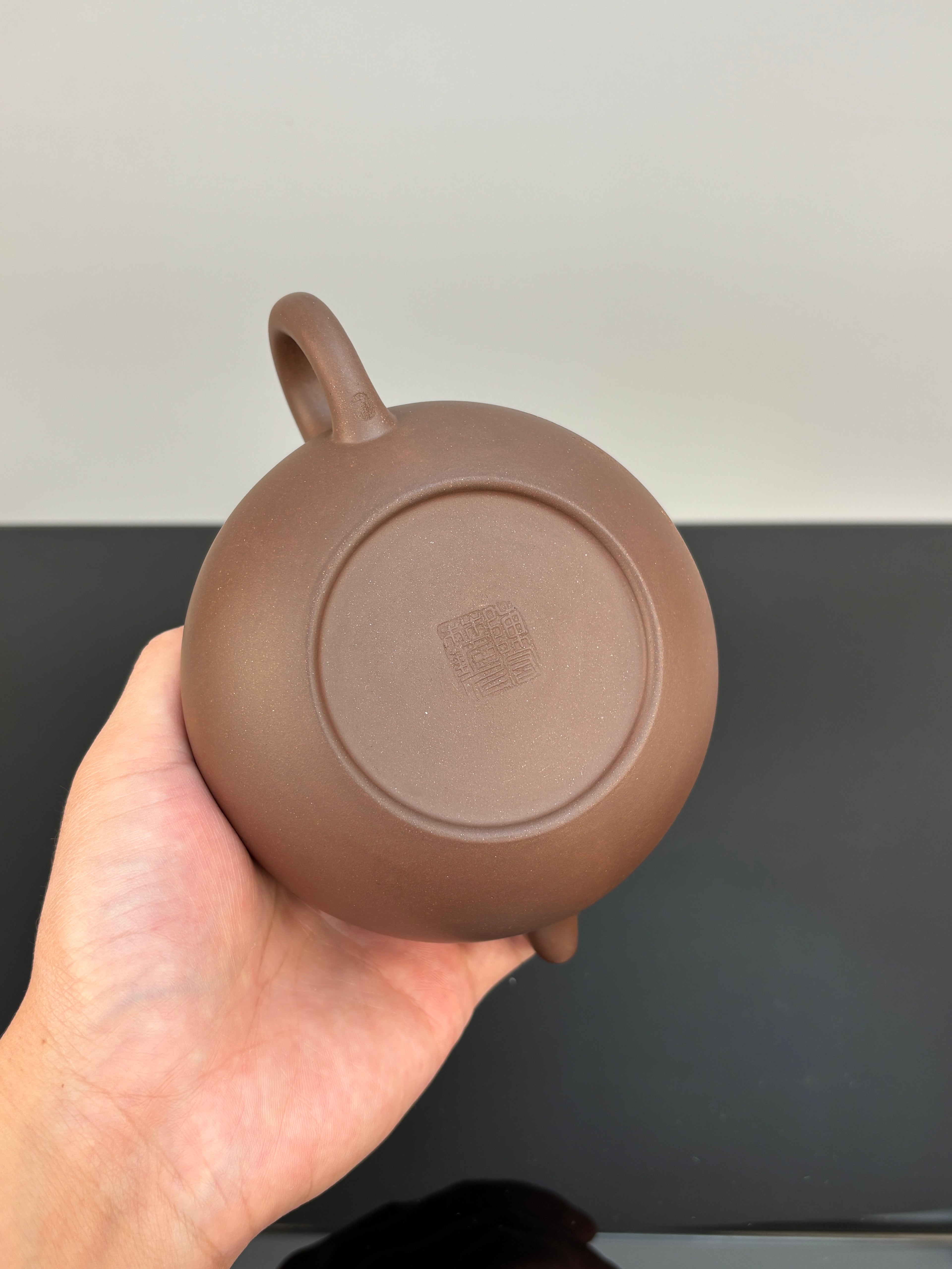 宏林山水·礼藏天下｜陈宏林大师传世巅峰臻品【仿古壶】原矿极品段泥·430cc
