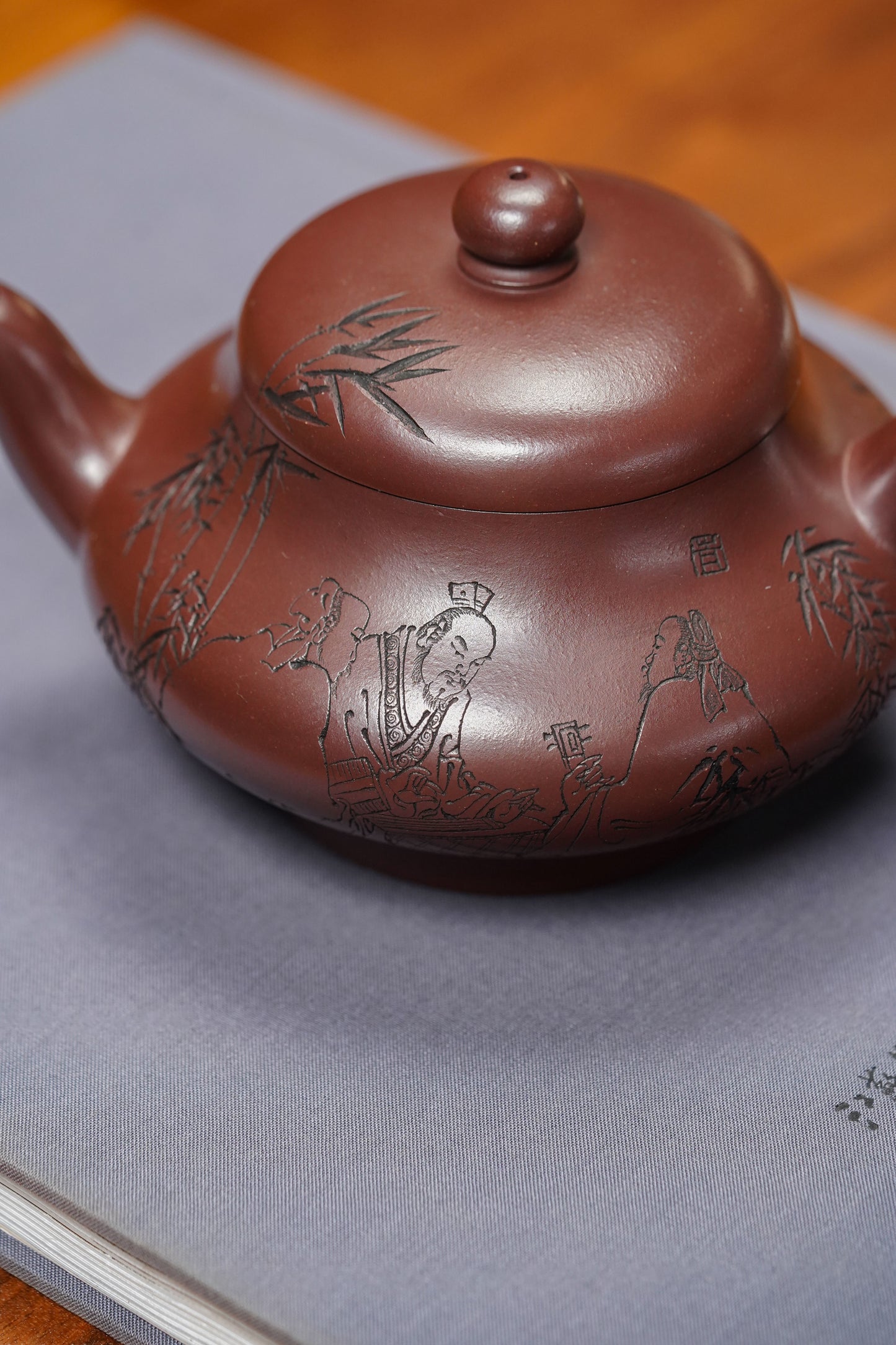 紫砂泰斗顾景舟传承·双国大师匠心之作【扁灯壶】原矿优质老紫泥 450cc