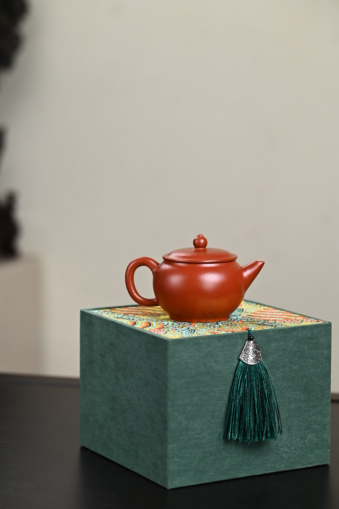 『明炉』 极品皱皮朱泥·容量150cc·9孔出水·王老师（国家级工艺美术师）