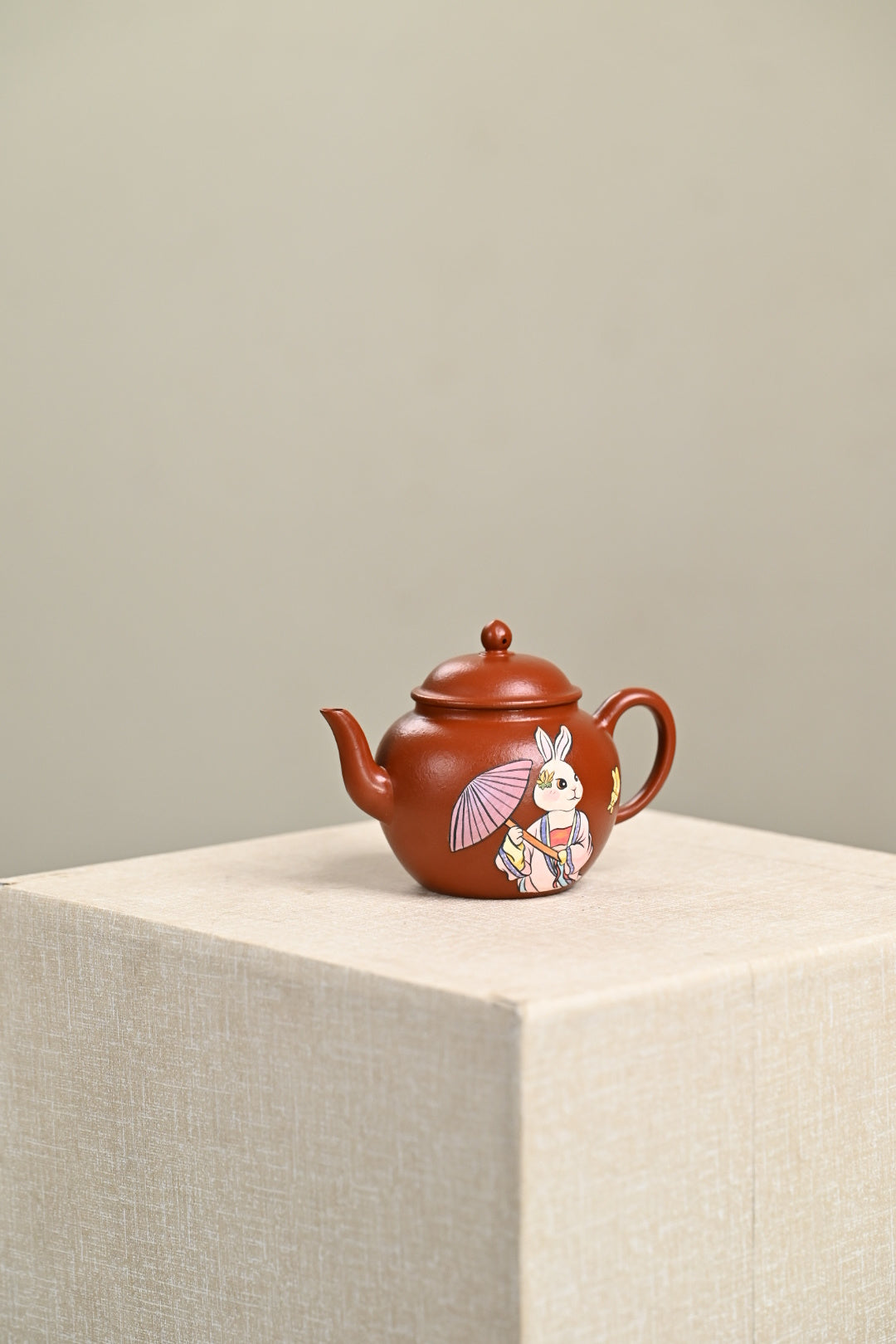 『宫灯』 极品皱皮朱泥·容量150cc·9孔出水·王老师（国家级工艺美术师）