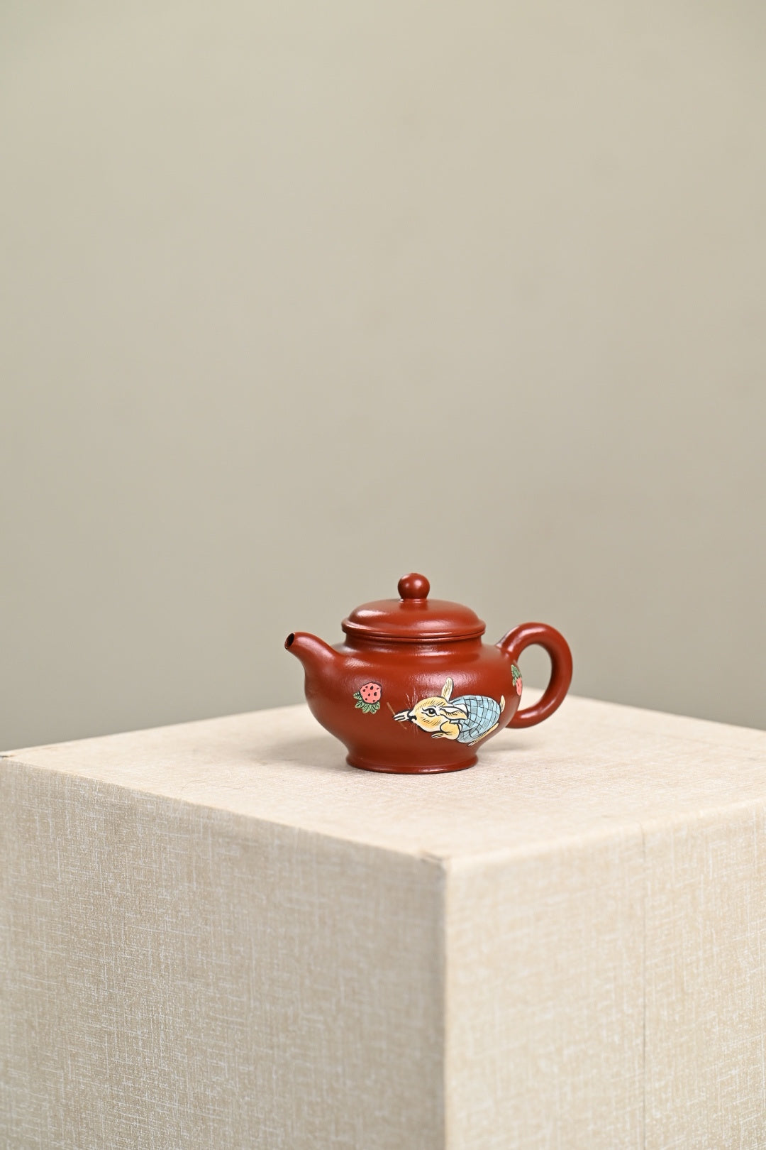 『掇只』 极品皱皮朱泥·容量130cc·7孔出水·王老师（国家级工艺美术师） - ZishaTeapotChina