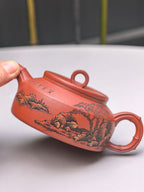 紫砂界彩刻山水标杆·李峰大师｜恭王府馆藏臻品《节节高升壶》原矿优质底槽清·260cc