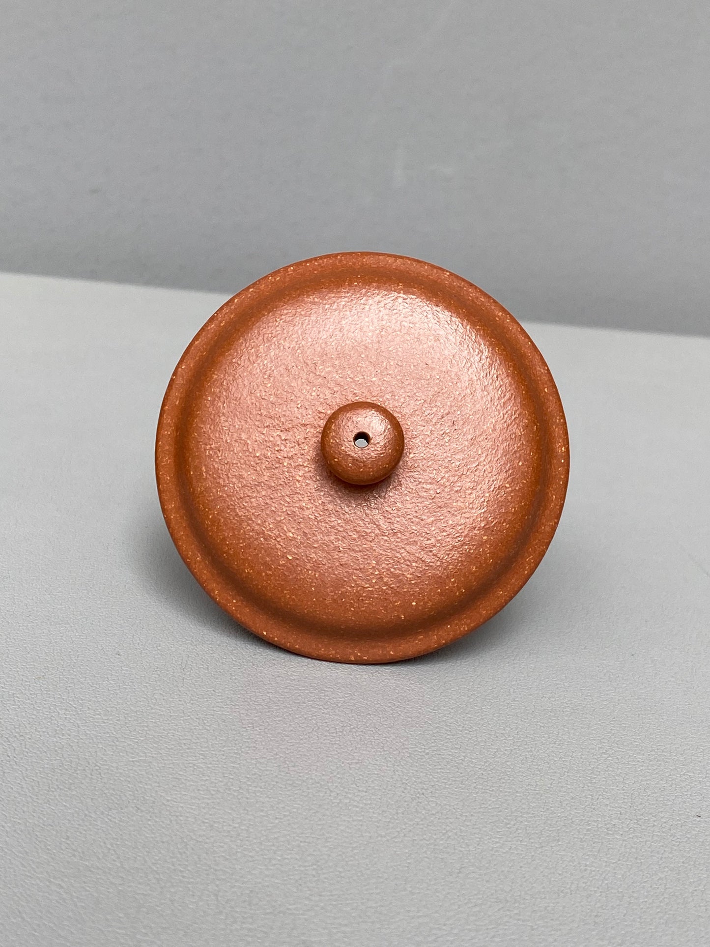 范泽锋大师高徒·省大师邱爽紫砂潜力重器【竹节德钟壶】原矿优质金降坡·230cc
