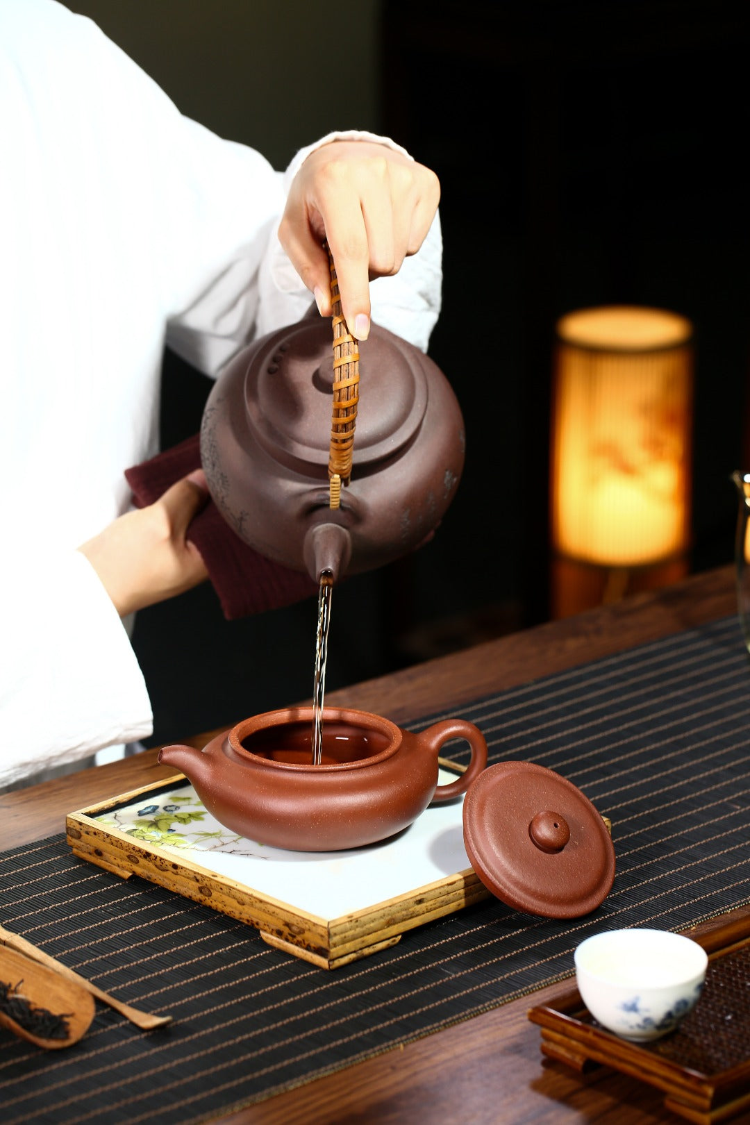 全手工【扁腹】 制壶：许响新（国家级助理工艺美术师） 泥料：原矿清水泥 容量：320cc