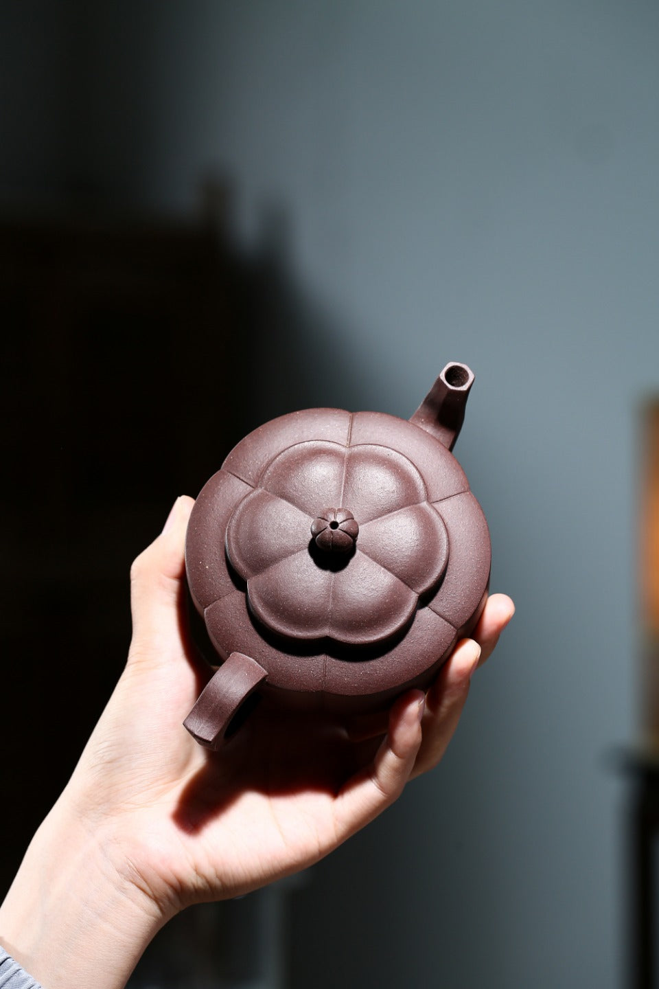 【周盘】泥料：调砂紫泥 容量：220cc 孔数：7孔