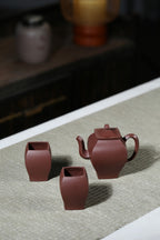【玉婷套组】 制壶：范林强（国家级助理工艺美术师） 泥料：原矿紫泥 容量：250cc