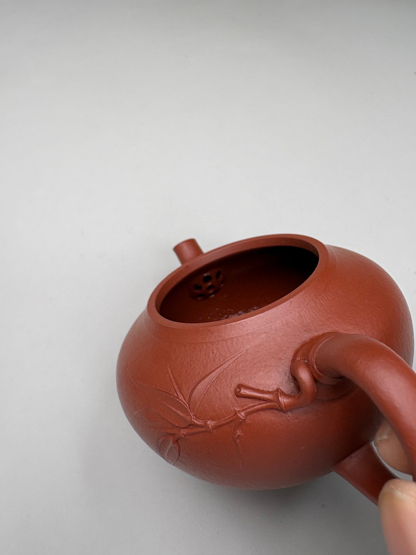 陈真藏品·真工妙造 紫砂界原创仿生花器佼佼者·巅峰之作《竹逸壶》原矿极品朱泥·180cc