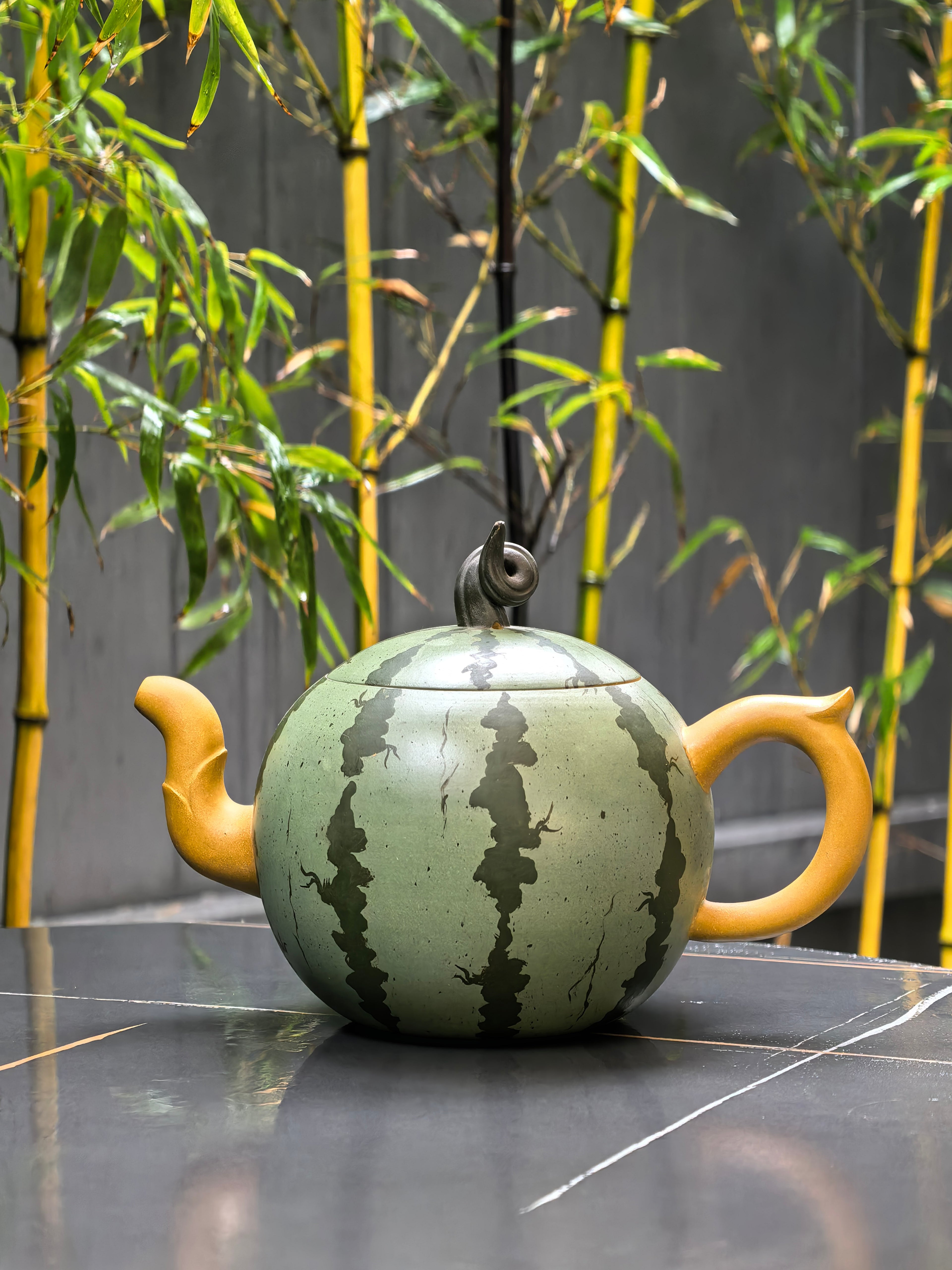 范泽锋大师高徒·省大师邱爽紫砂潜力重器【大西瓜壶】原矿优质黄金段泥粉浆·1750cc