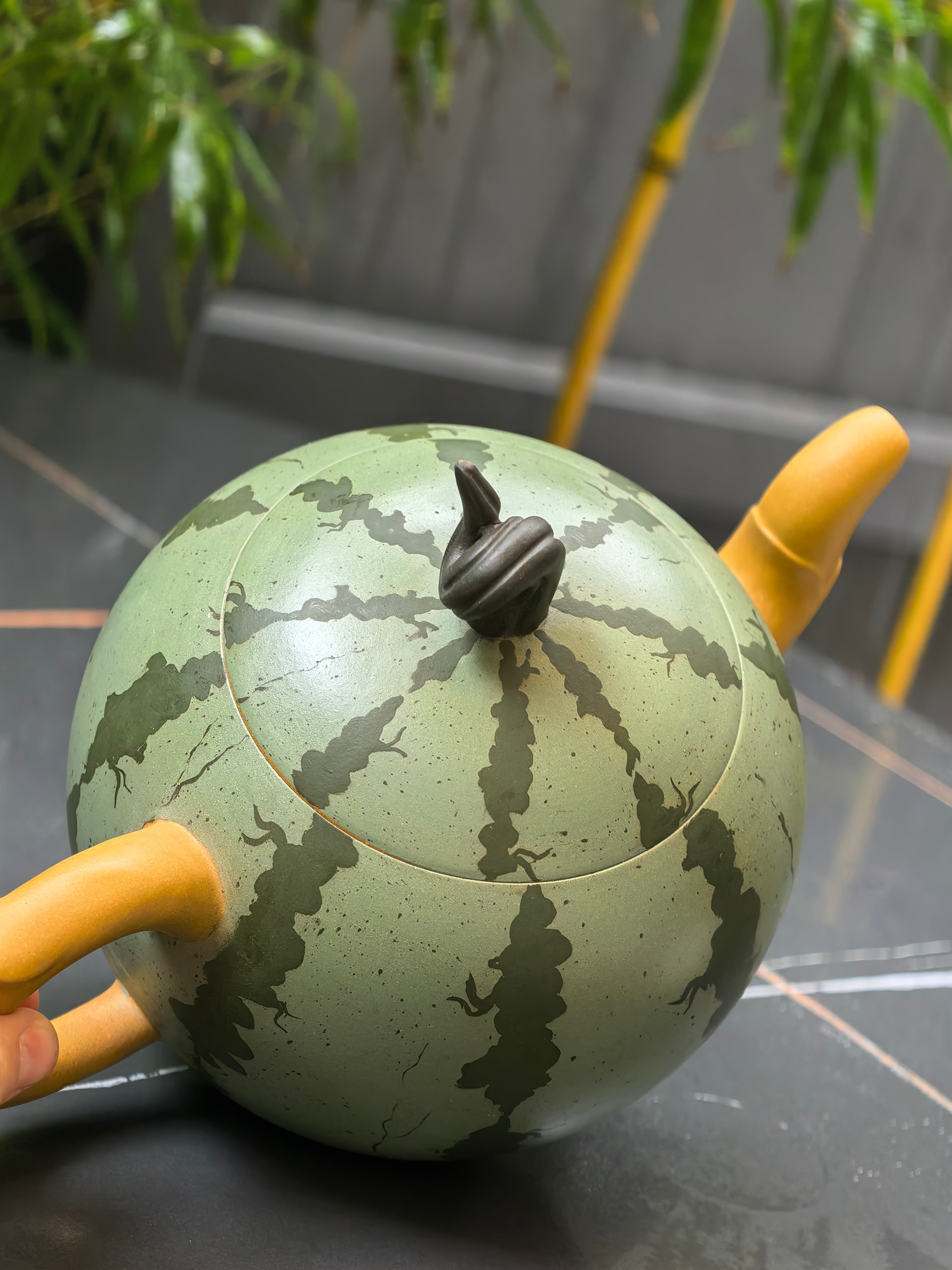 范泽锋大师高徒·省大师邱爽紫砂潜力重器【大西瓜壶】原矿优质黄金段泥粉浆·1750cc