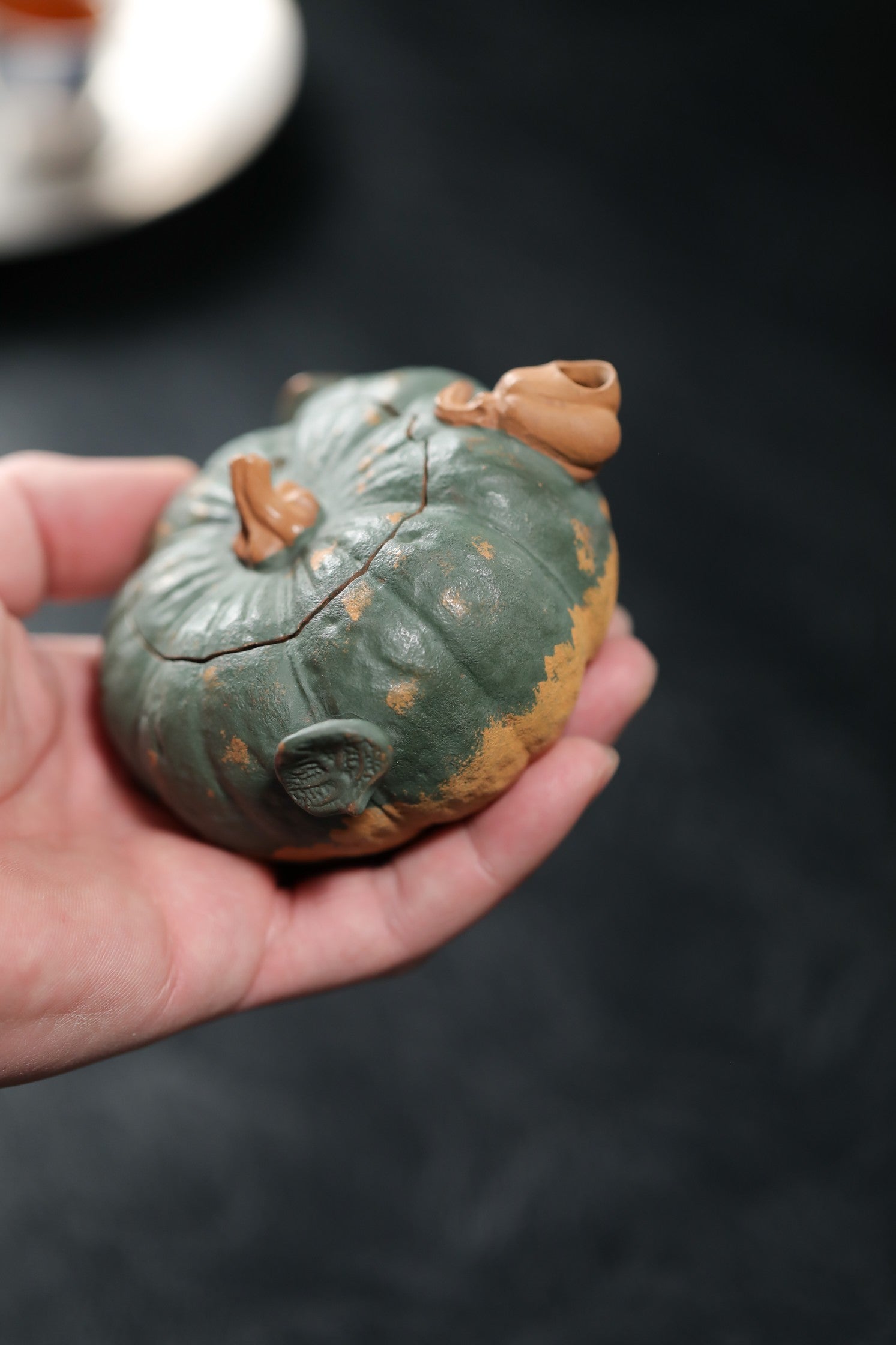 南瓜手抓壶 ｜【传统手制·仿生器·内胎降坡泥壶身粉浆绿泥·170cc 民间实力派】